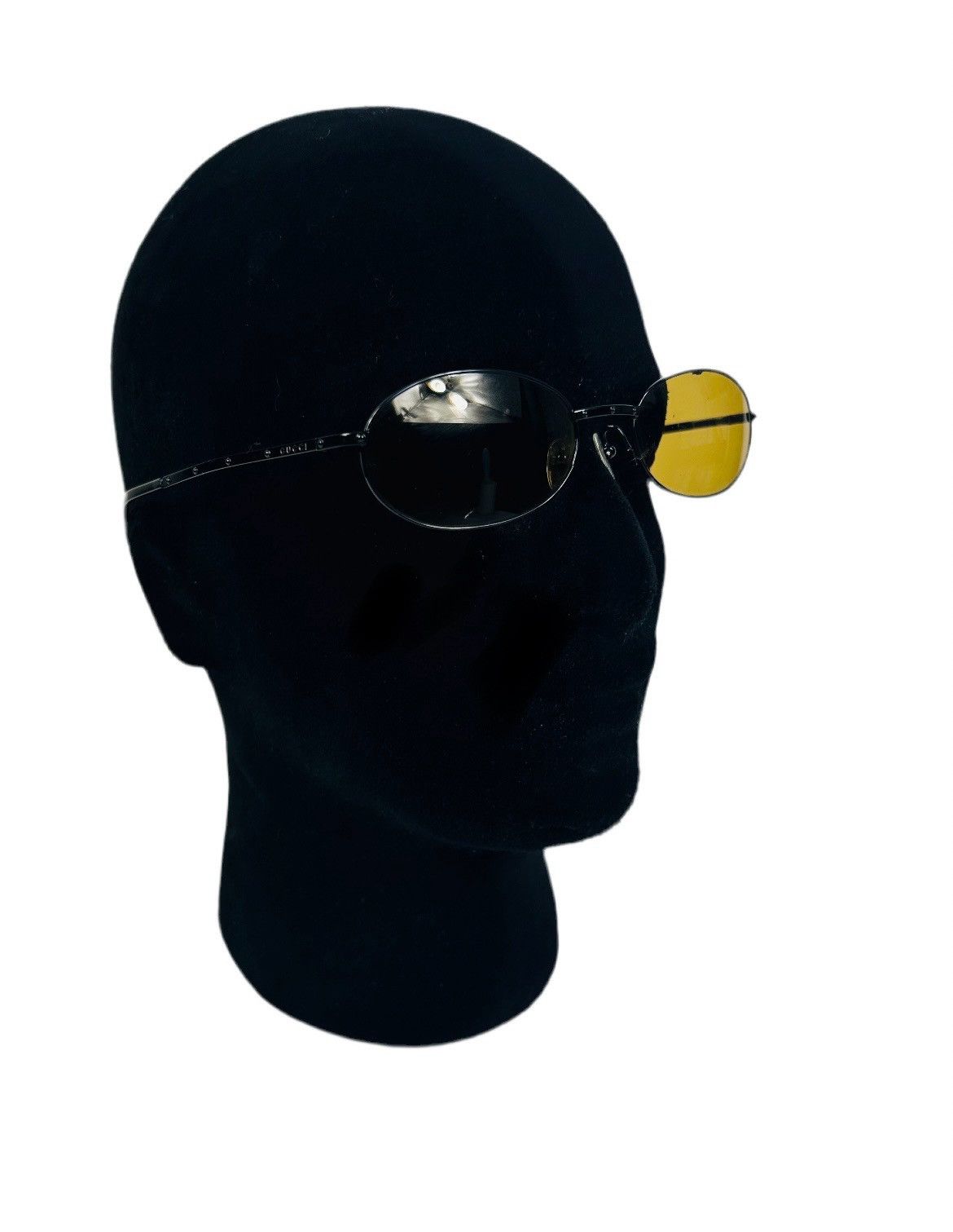 Gucci Gucci 1754/S Logo Sunglasses Size ONE SIZE - 1 Thumbnail