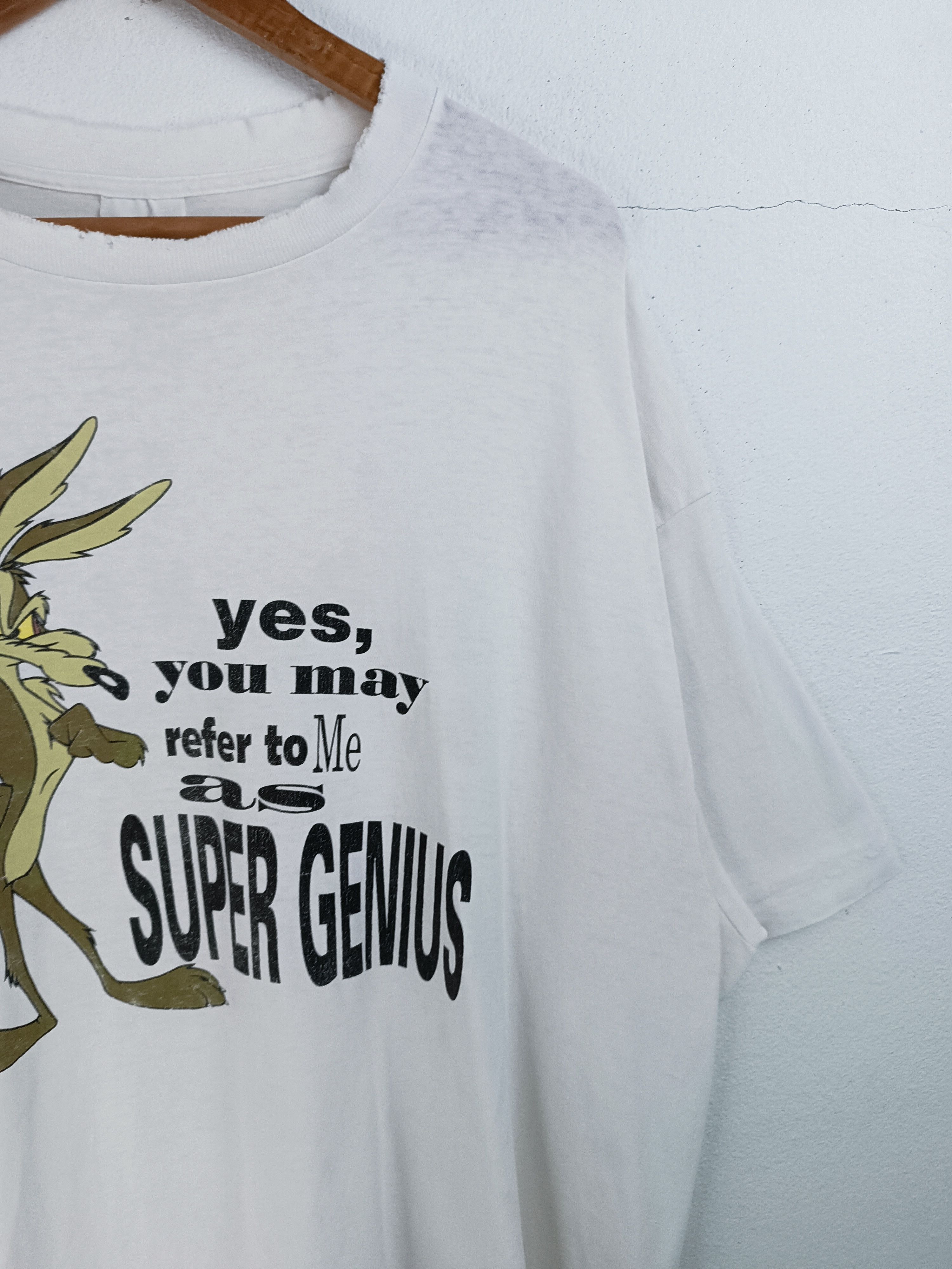 Cartoon Network THRASHED FADED VINTAGE 1991 WILE E. COYOTE ROAD RUNNER Size US XXL / EU 58 / 5 - 6 Thumbnail