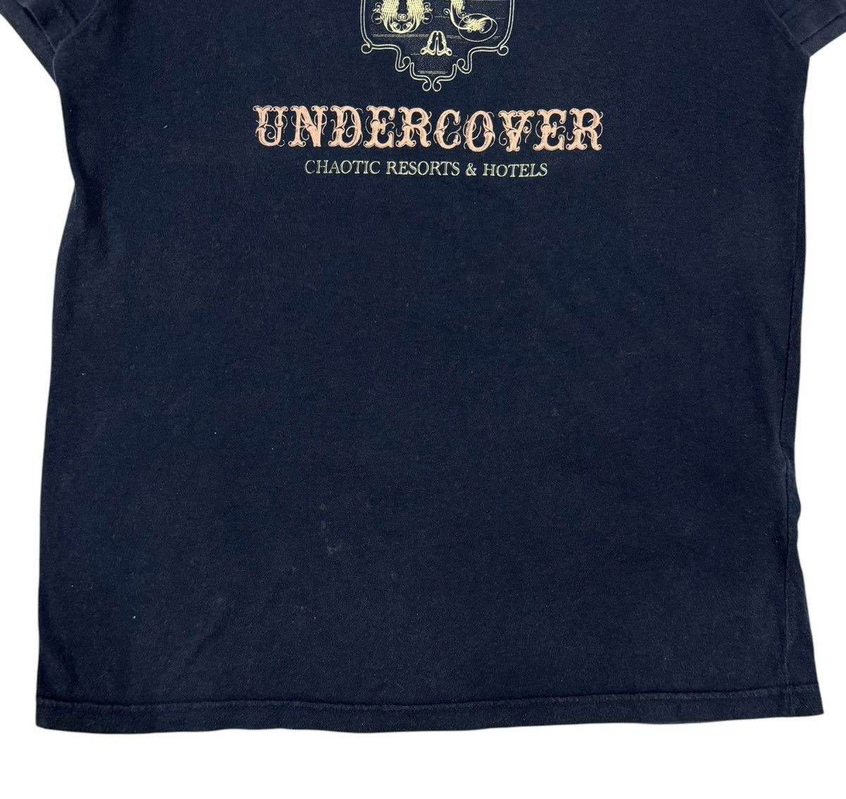 Undercover Undercover Choatic Resort & Hotels Printed Tee Size US S / EU 44-46 / 1 - 4 Thumbnail