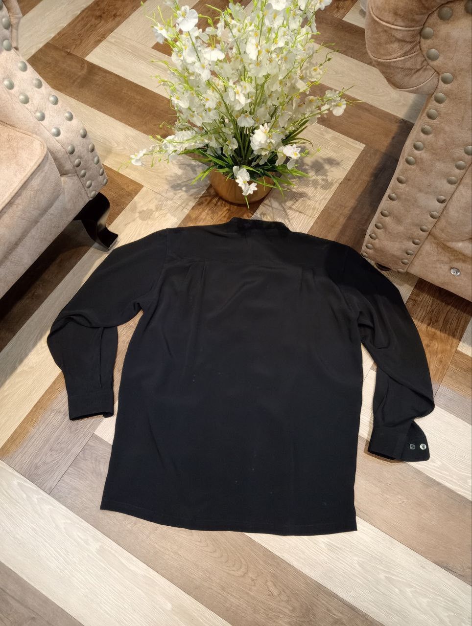 Balenciaga LUXURY BALENCIAGA PARIS VINTAGE POLYESTER SHIRT Size US M / EU 48-50 / 2 - 6 Thumbnail