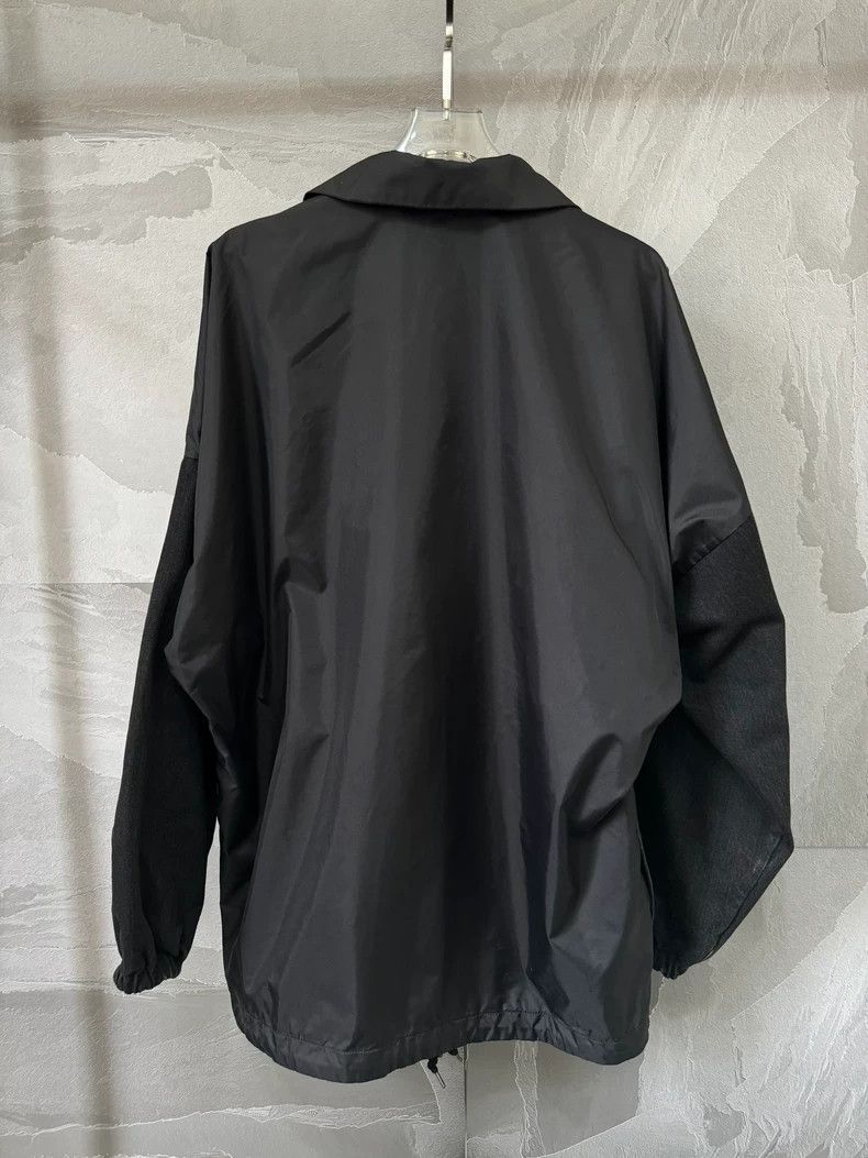 Balenciaga Balenciaga size 34 Denim tri-color patchwork logo jacket Size US XS / EU 42 / 0 - 2 Thumbnail