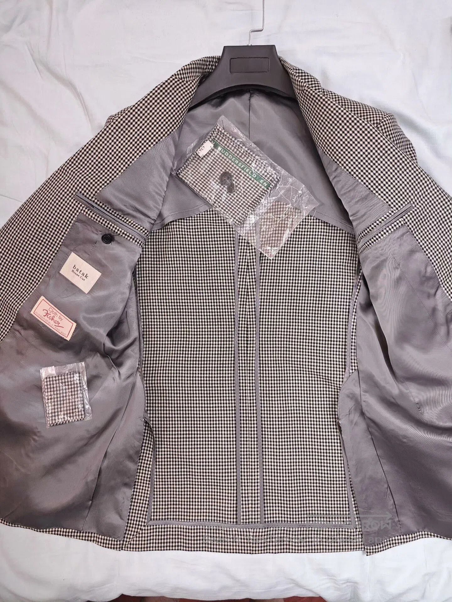 Japanese Brand Custom Black and White Check Suit. Size US M / EU 48-50 / 2 - 7 Thumbnail