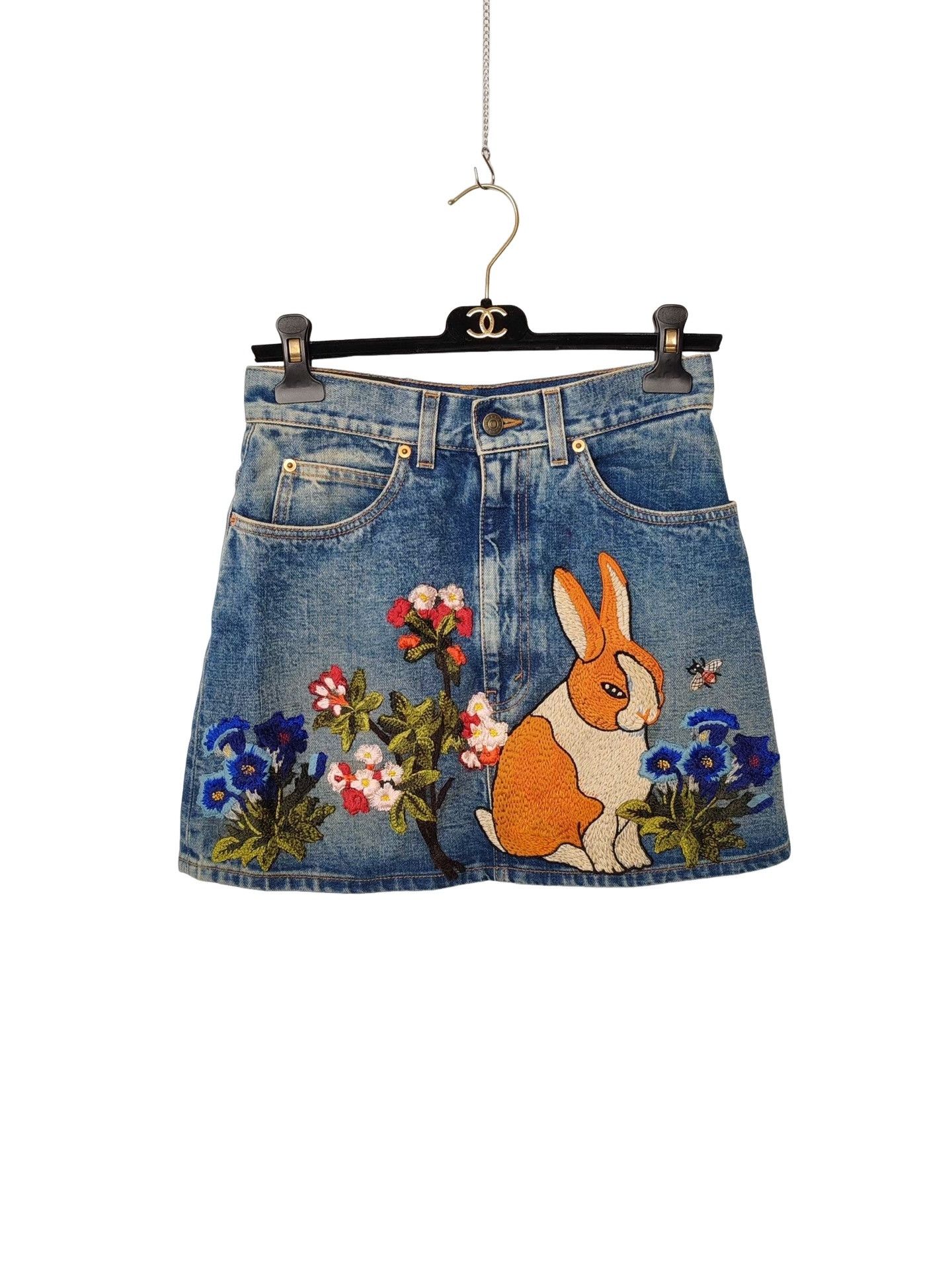 Gucci Gucci Rabbit Embroidered Denim Mini Skirt Size 40 Size 27" / US 4 / IT 40 - 1 Thumbnail