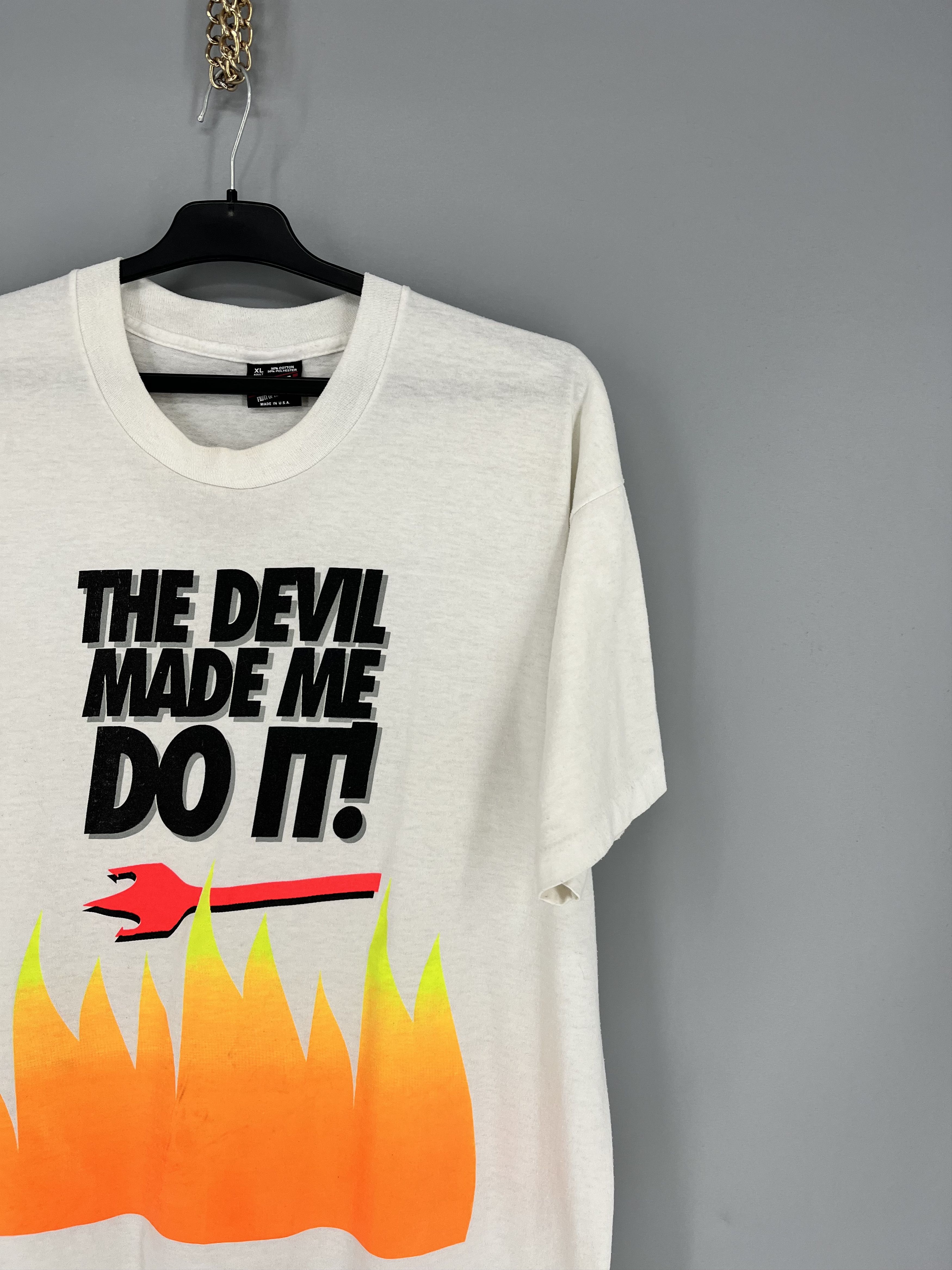 Band Tees Vintage 90s The Devil Made Me Do It Graphic WOOD DEVIL Size US XL / EU 56 / 4 - 5 Thumbnail