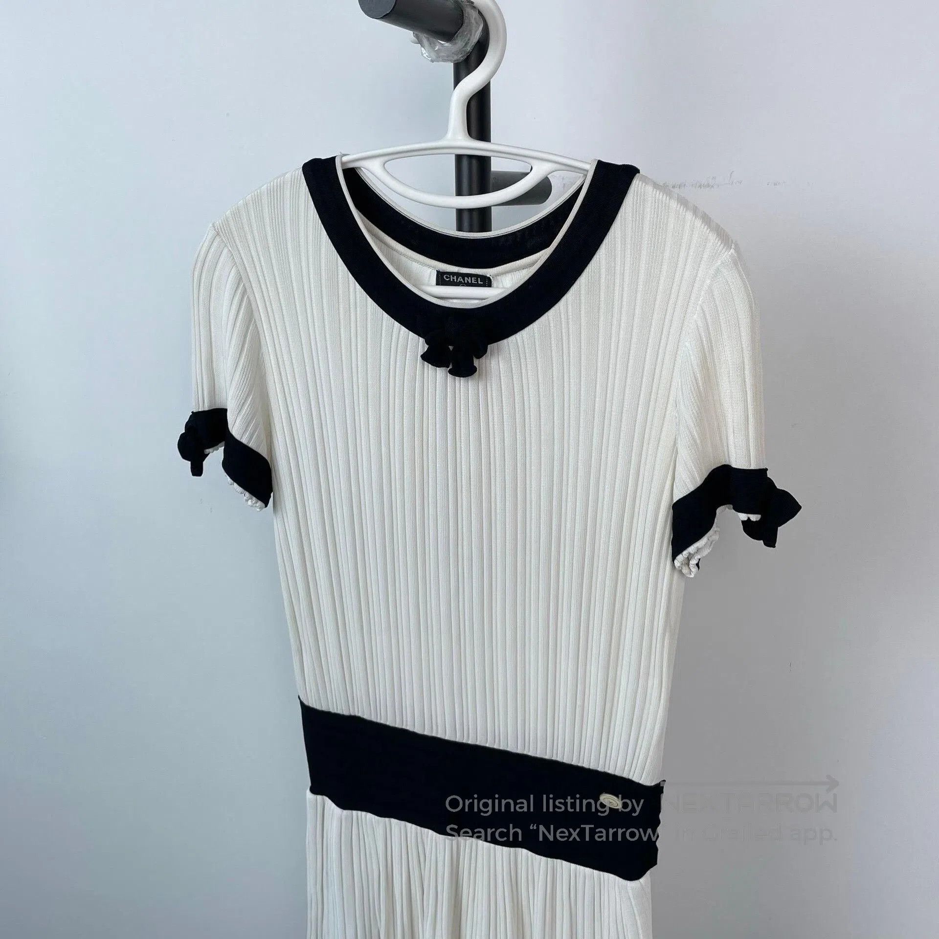 Chanel Chanel Black White Bow Pleated Dress. Size XS / US 0-2 / IT 36-38 - 3 Thumbnail