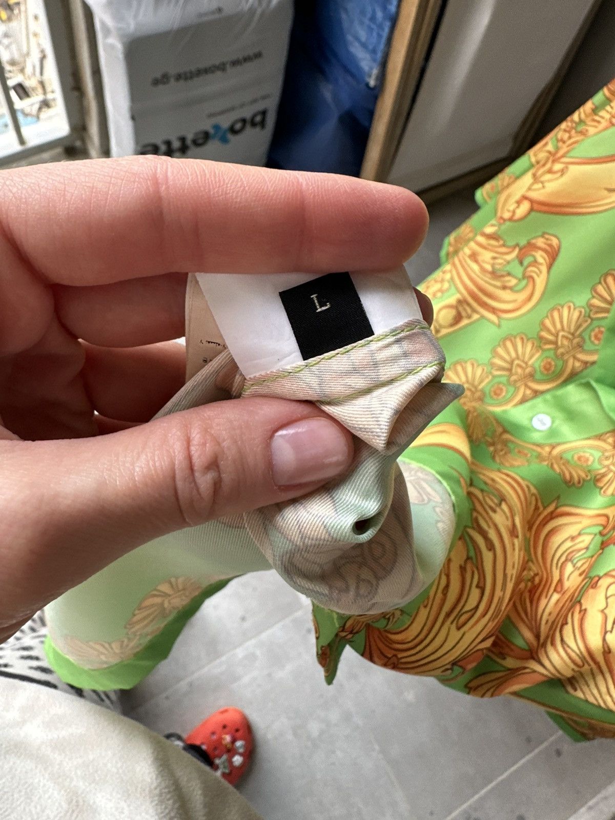 Versace Versace Silk Barocco Medusa shirt Size US L / EU 52-54 / 3 - 11 Thumbnail