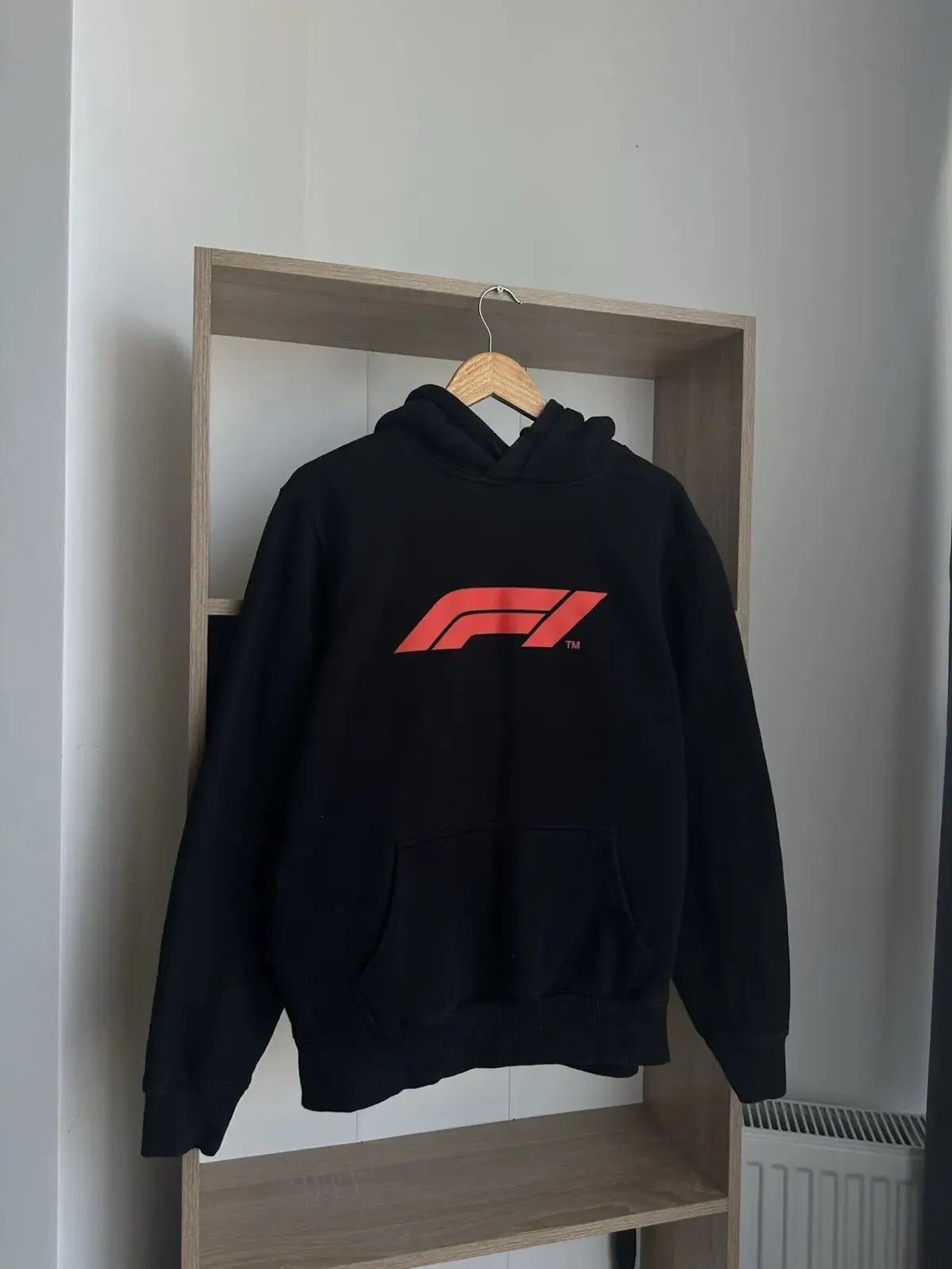 Formula 1 Vintage Racing Black Hoodie Formula Uno Size US L / EU 52-54 / 3 - 10 Thumbnail
