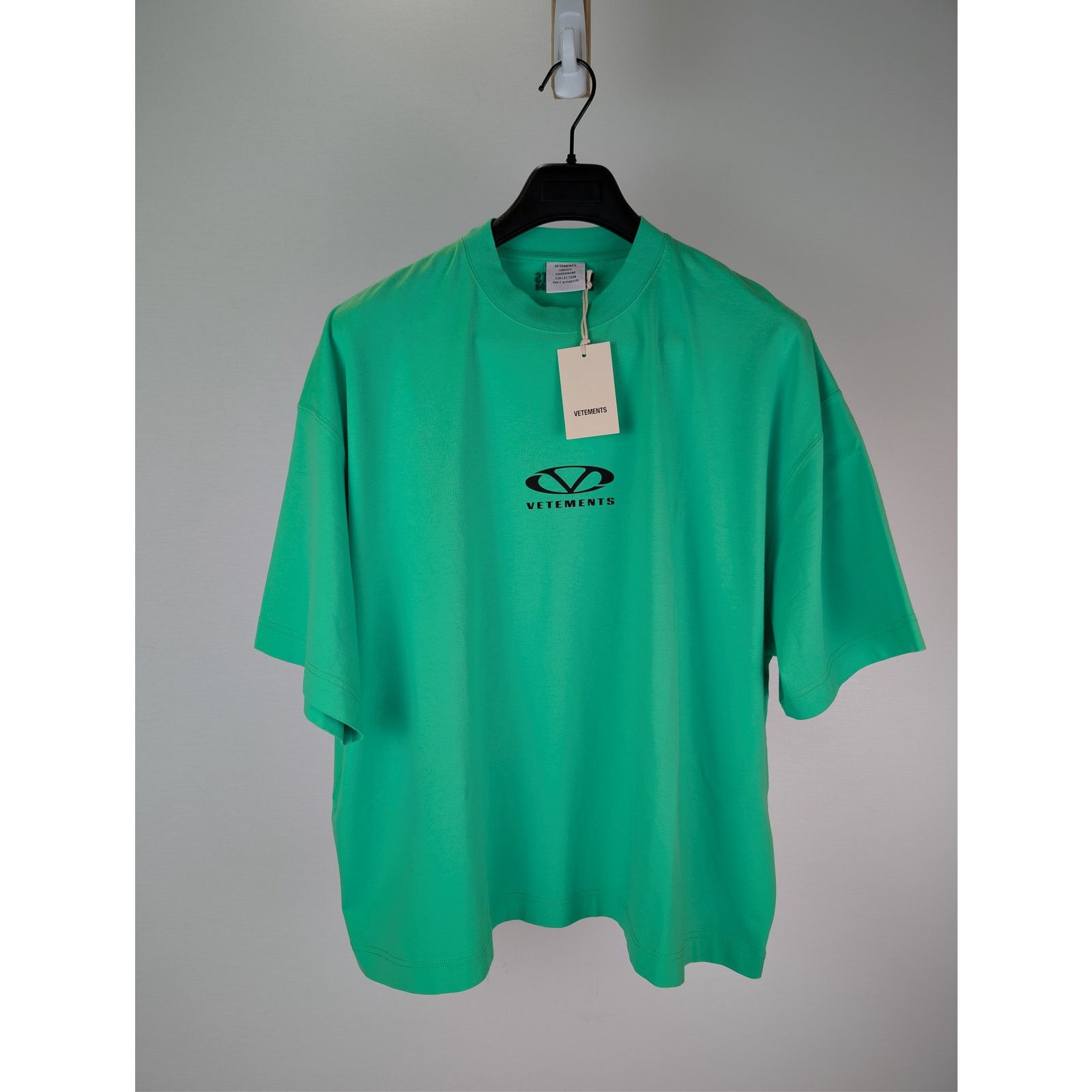 Vetements o1rshd1 Oval Logo Cropped Boxy T-Shirt in Green Size US L / EU 52-54 / 3 - 2 Thumbnail