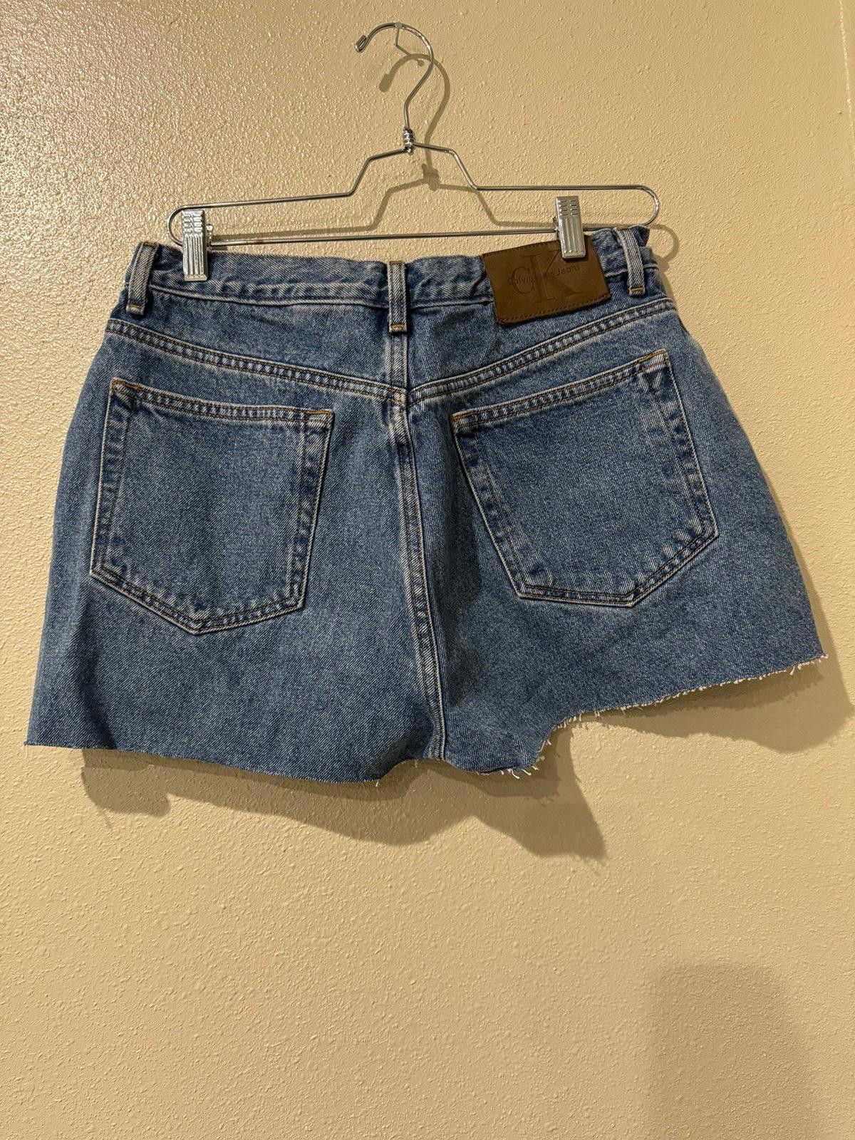 Calvin Klein vintage Calvin Klein cutoff shorts Size 36" / US 14 / IT 50 - 2 Thumbnail