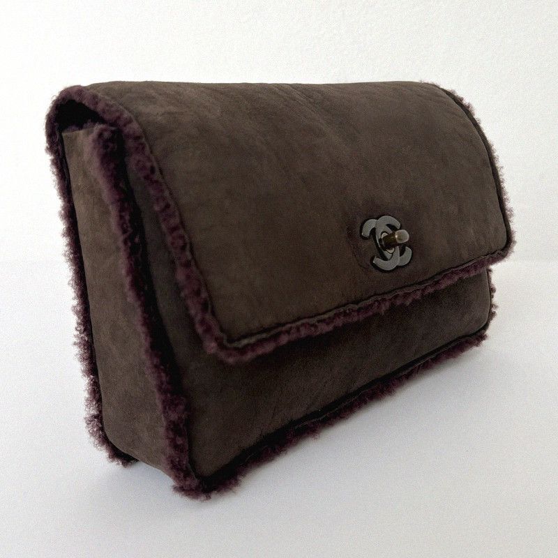 Chanel Chanel Vintage Mustang Wool Clutch Bag Size ONE SIZE - 3 Thumbnail