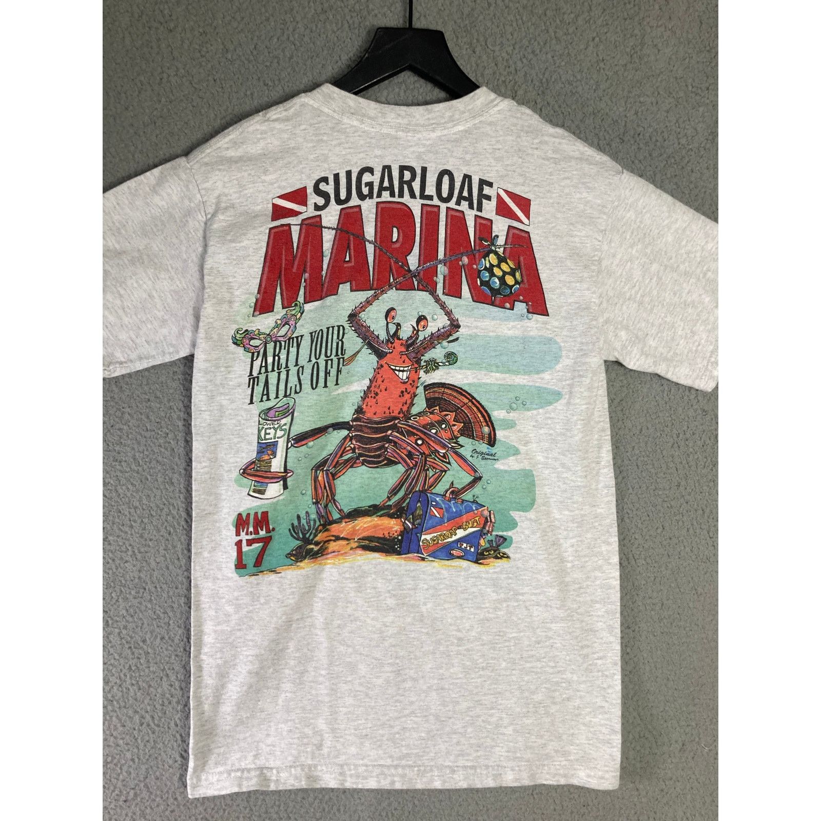 Vintage Sugarloaf Marina Bass Boat Men's Gray Graphic Tee S Size US S / EU 44-46 / 1 - 5 Thumbnail