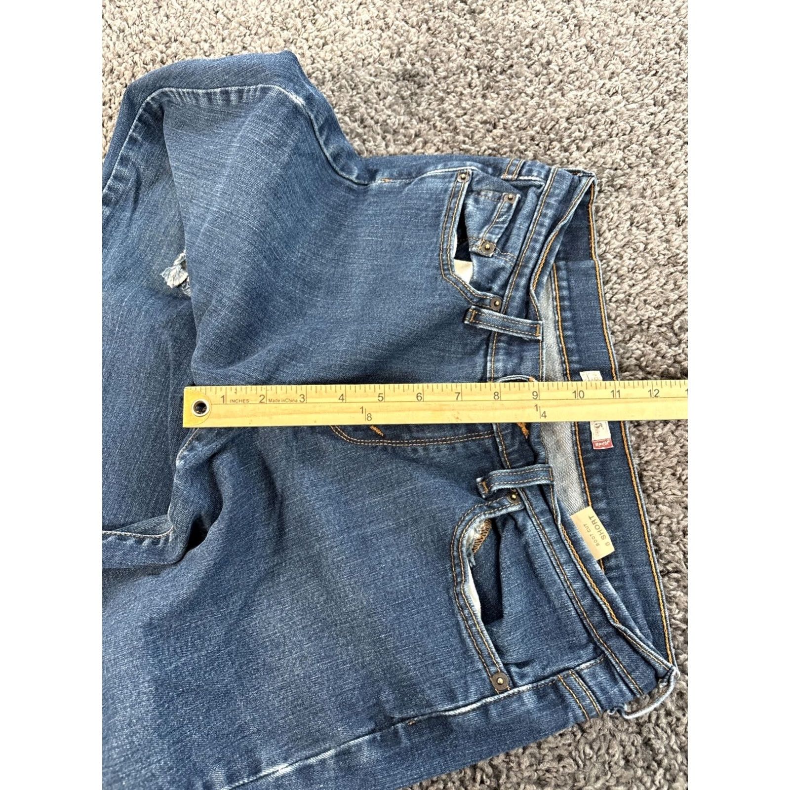 Levi's VINTAGE Levi's 515 Jeans Womens Bootcut Dark Wash Distressed 28x31 Blue 28 Regular Women Mens? Size 28" / US 6 / IT 42 - 5 Thumbnail