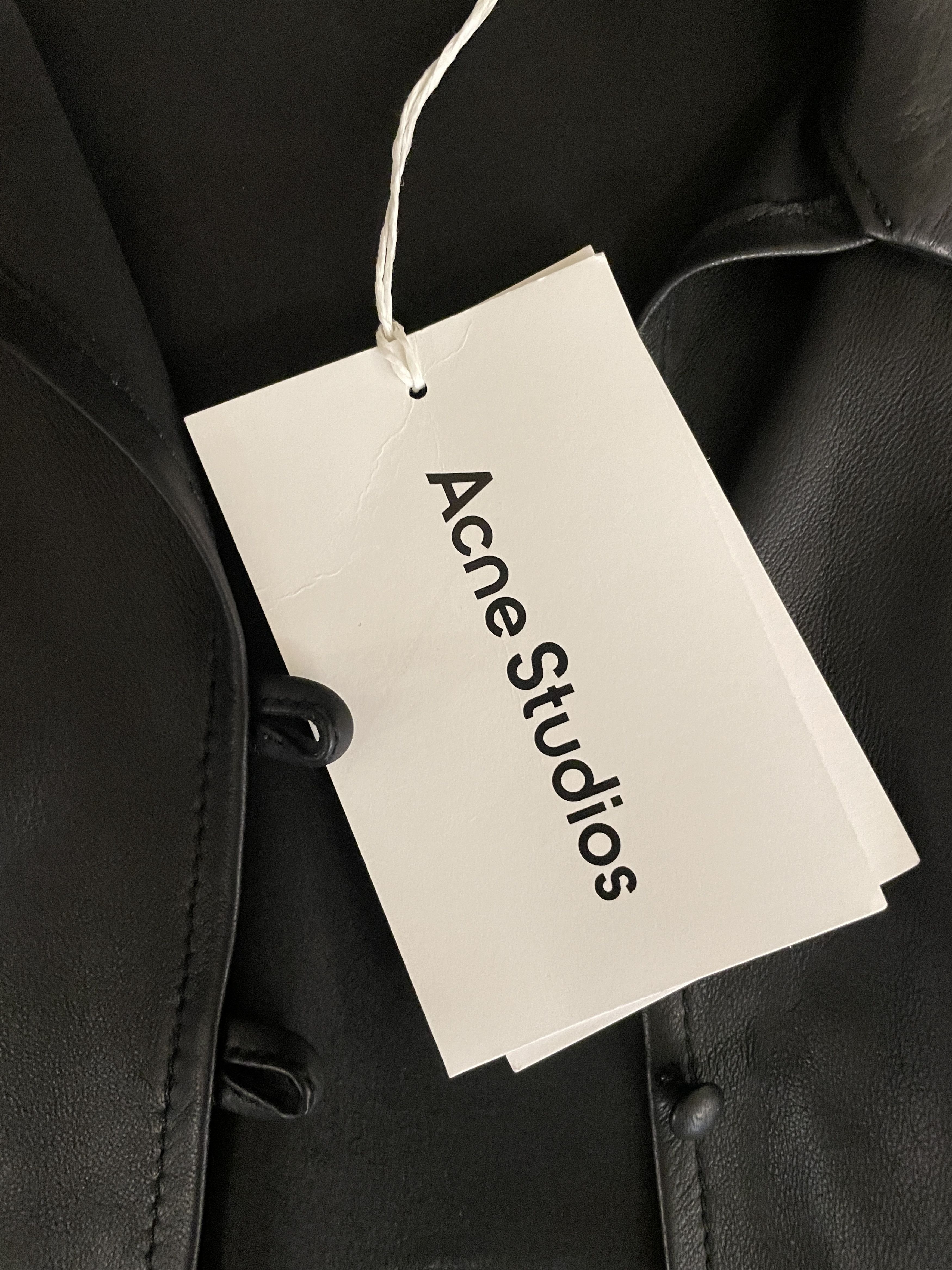 Acne Studios $1650 Acne Studios Leather Wrap Blouse Size S / US 4 / IT 40 - 6 Thumbnail