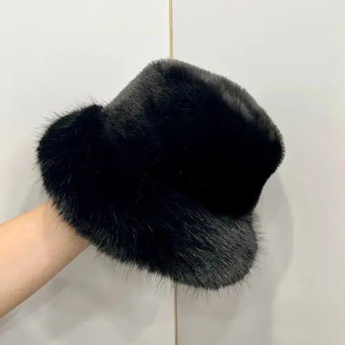 VIBE Faux Fur bucket hat Size ONE SIZE - 1 Thumbnail