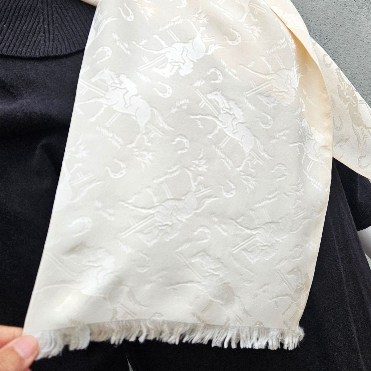 Ralph Lauren Vintage Ralph Lauren 100% Silk Jacquard Equestrian Ascot Size ONE SIZE - 13 Thumbnail