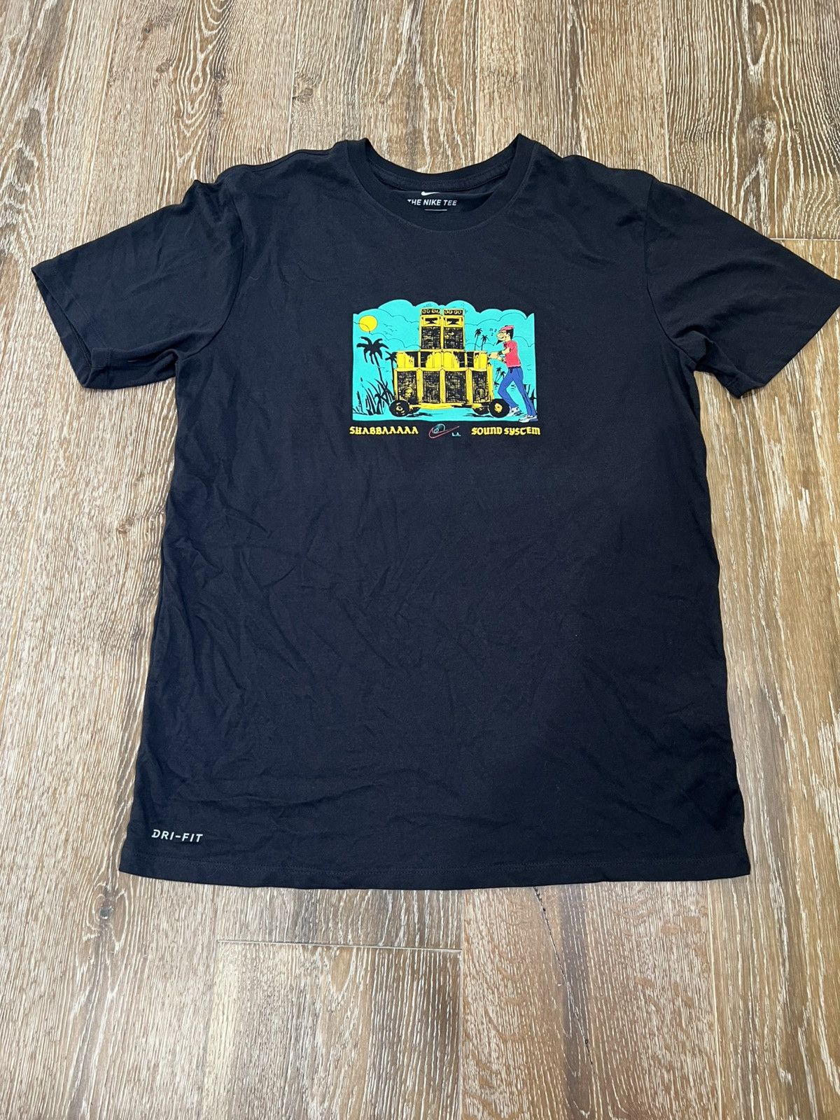 Nike Nike shabbaaaaa sound system tee Size US M / EU 48-50 / 2 - 1 Thumbnail