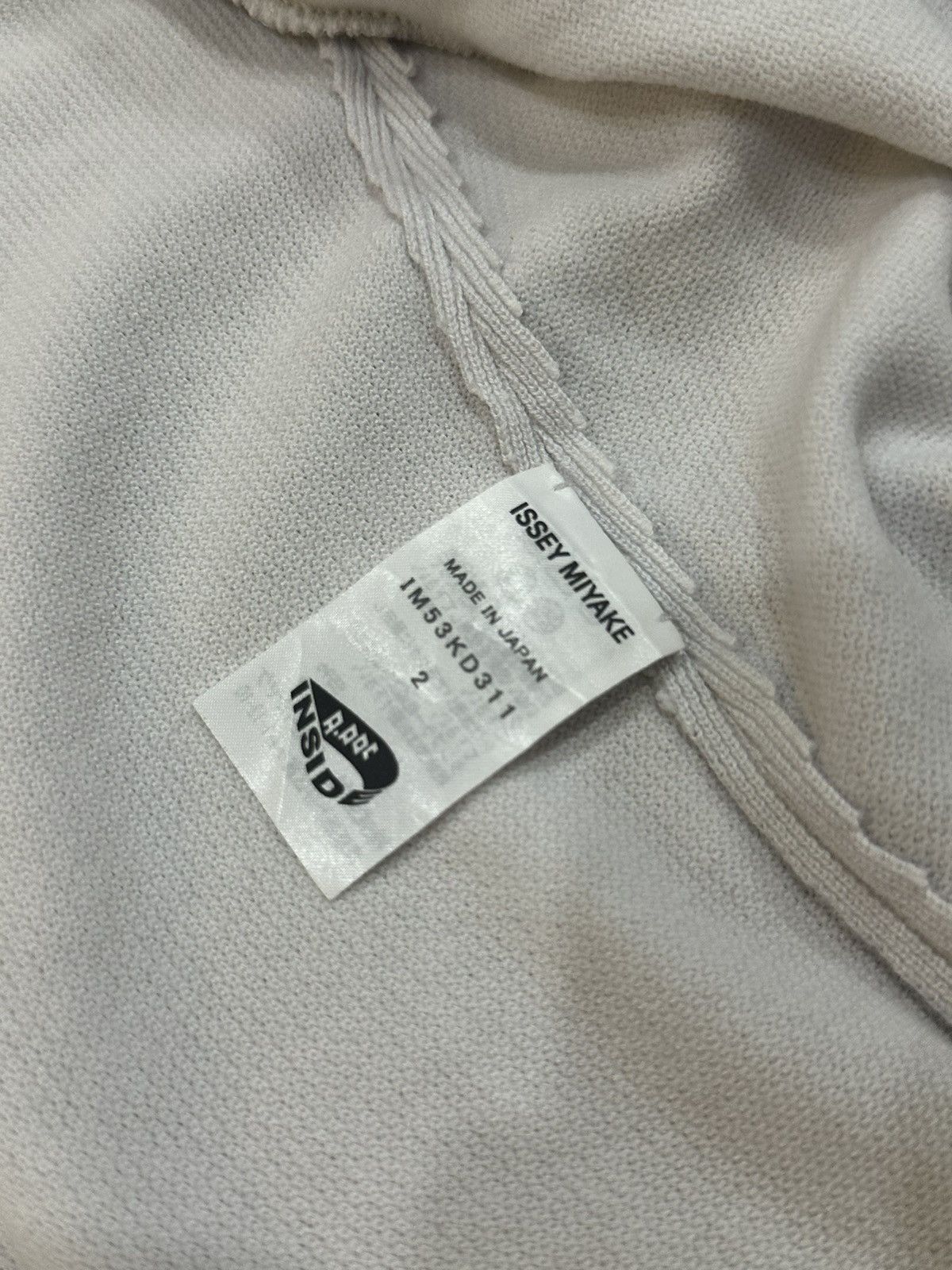 Homme Plisse Issey Miyake Issey Miyake A.poc Inside Single Button Cardigan Size US M / EU 48-50 / 2 - 2 Thumbnail