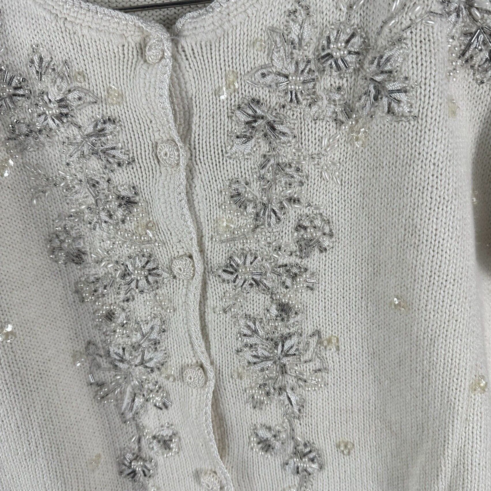 Vintage Vintage Heirloom Collectibles Women's Sweater Cardigan S Floral Beaded Knitted White Autumn Winter Size S / US 4 / IT 40 - 6 Thumbnail