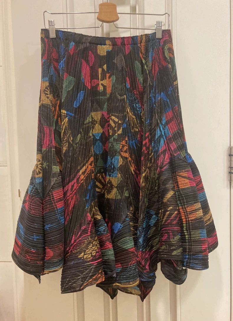 Issey Miyake Issey Miyake size:3 Brown graffiti skirt Size 31" - 2 Thumbnail