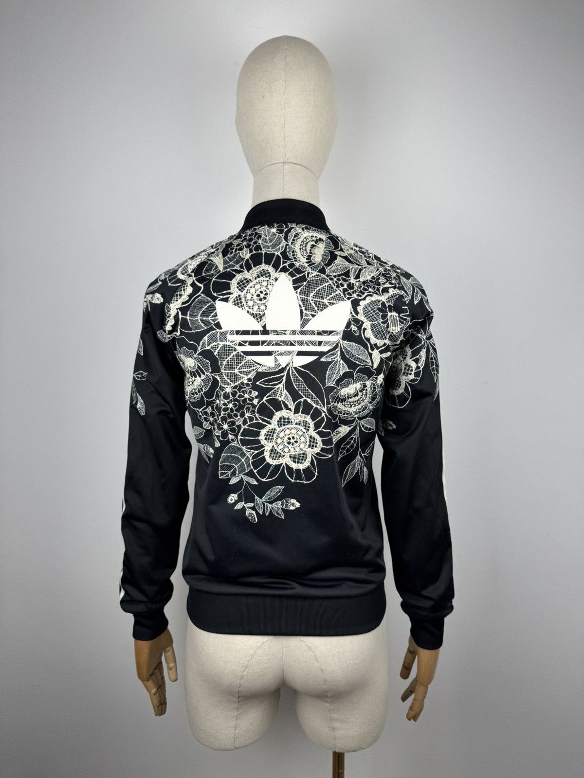 Adidas Women’s Adidas Florido Track Top Jacket Bomber size XS Size XS / US 0-2 / IT 36-38 - 2 Thumbnail