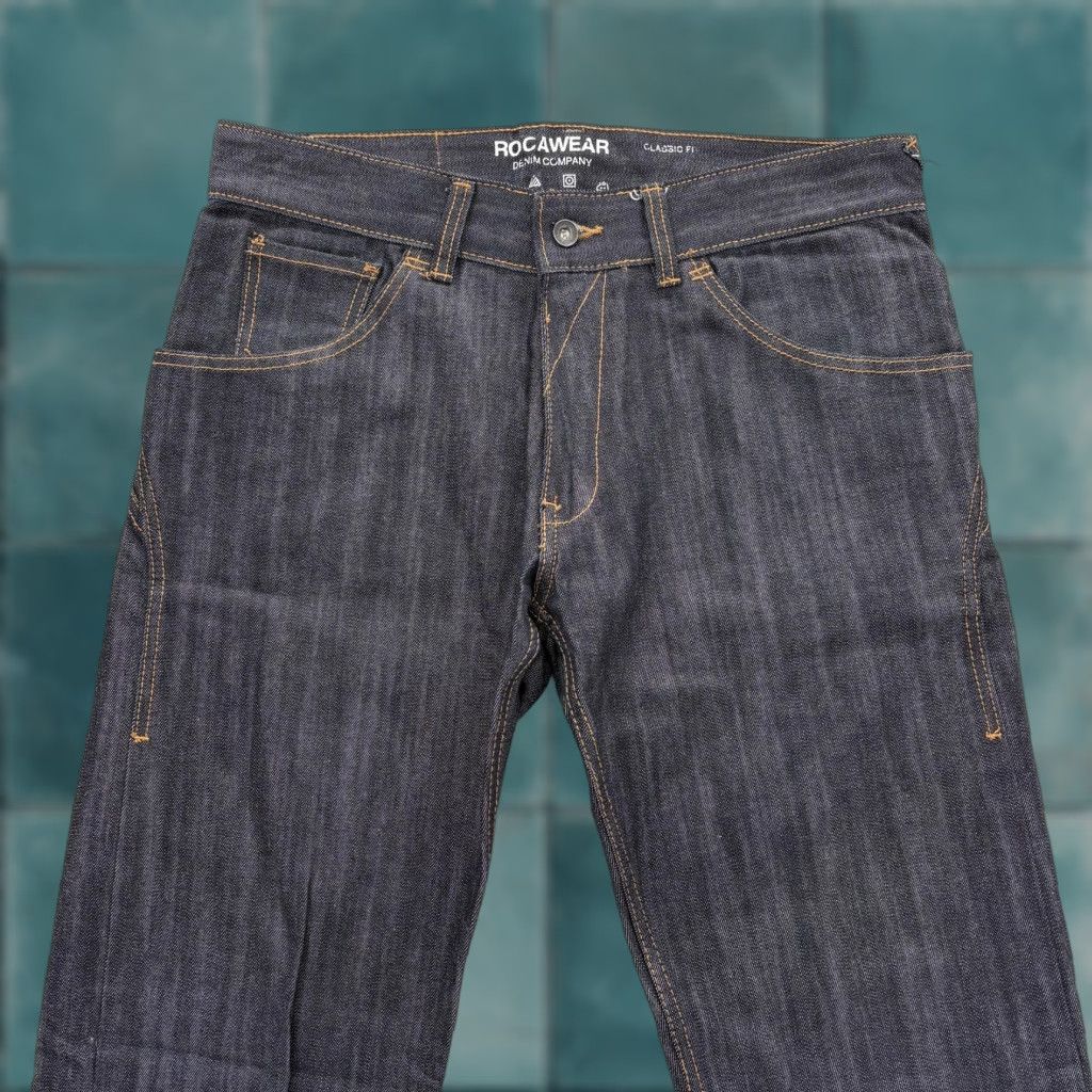 Rocawear VINTAGE Rocawear Classic Fit Jeans Mens 32x34 Blue Dark Wash Straight Denim Grunge Y2K Size US 32 / EU 48 - 1 Thumbnail