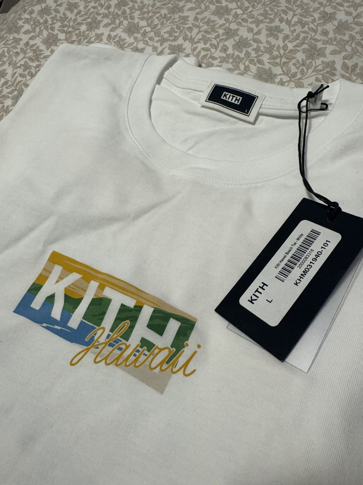 KITH ハワイ限定　VINTAGE TEE L ホワイト KITH ハワイ限定 VINTAGE TEE L ホワイト New With Tags Kith