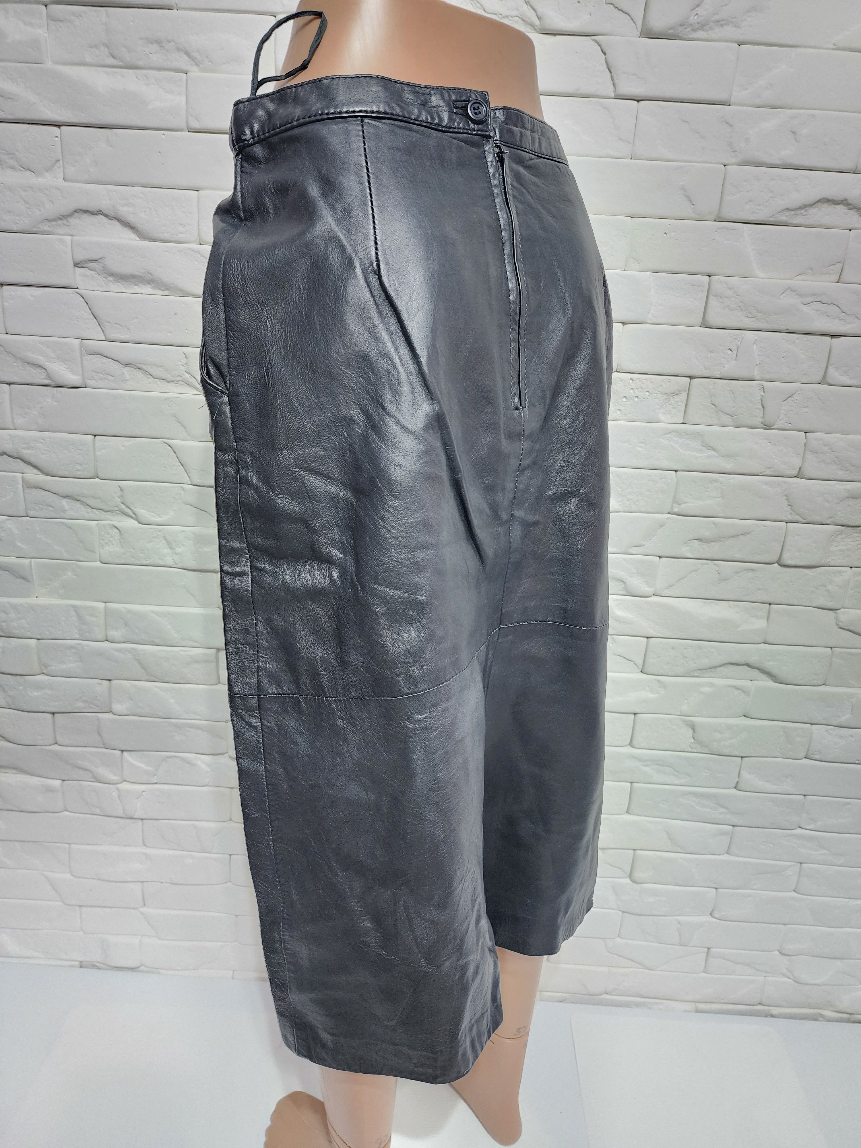 Other Black leather skirt. Size 28" / US 6 / IT 42 - 6 Thumbnail