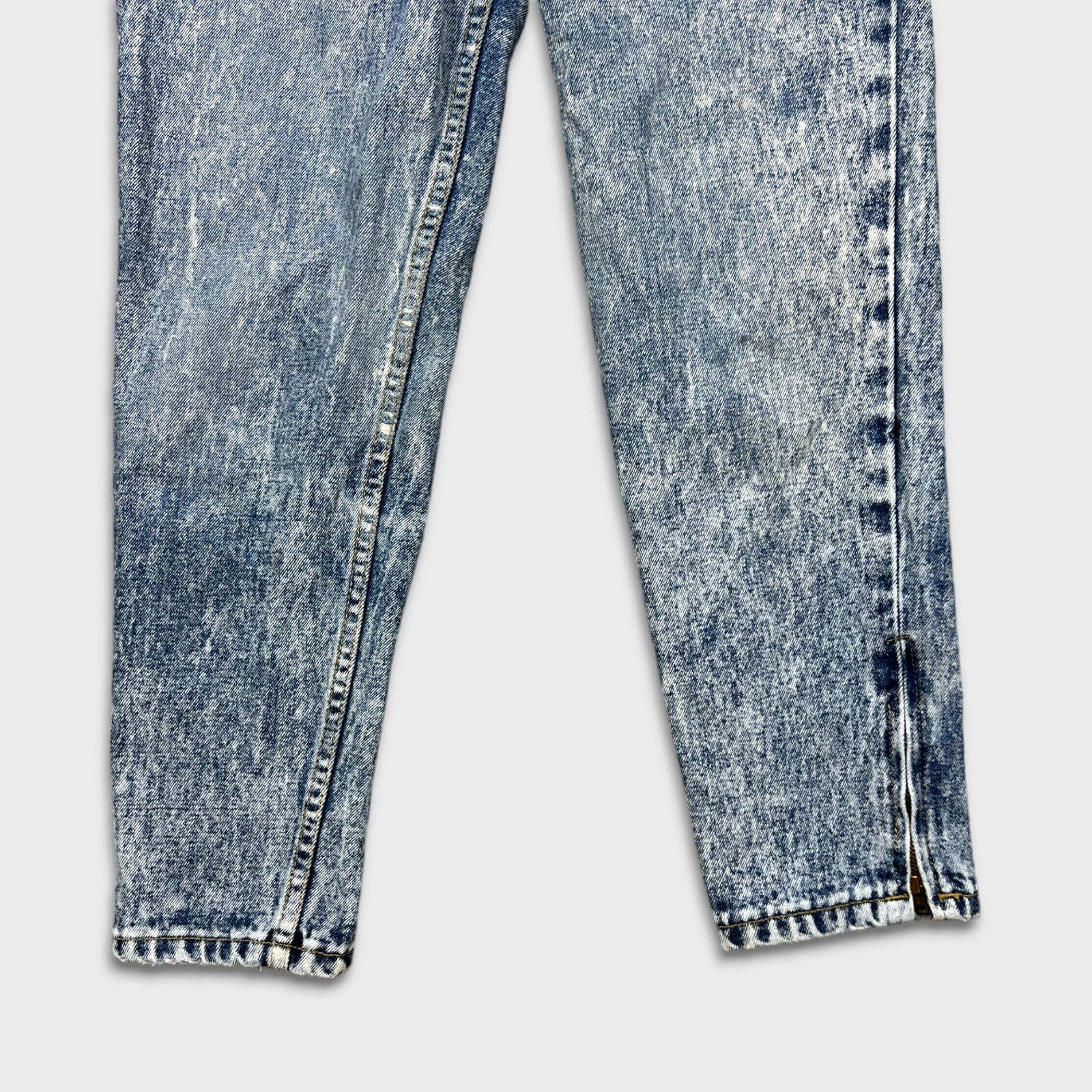 Guess × Vintage VTG Guess Jeans 26x26 Marciano USA Acid Wash Taper 90s Pants Size 26" / US 2 / IT 38 - 3 Thumbnail