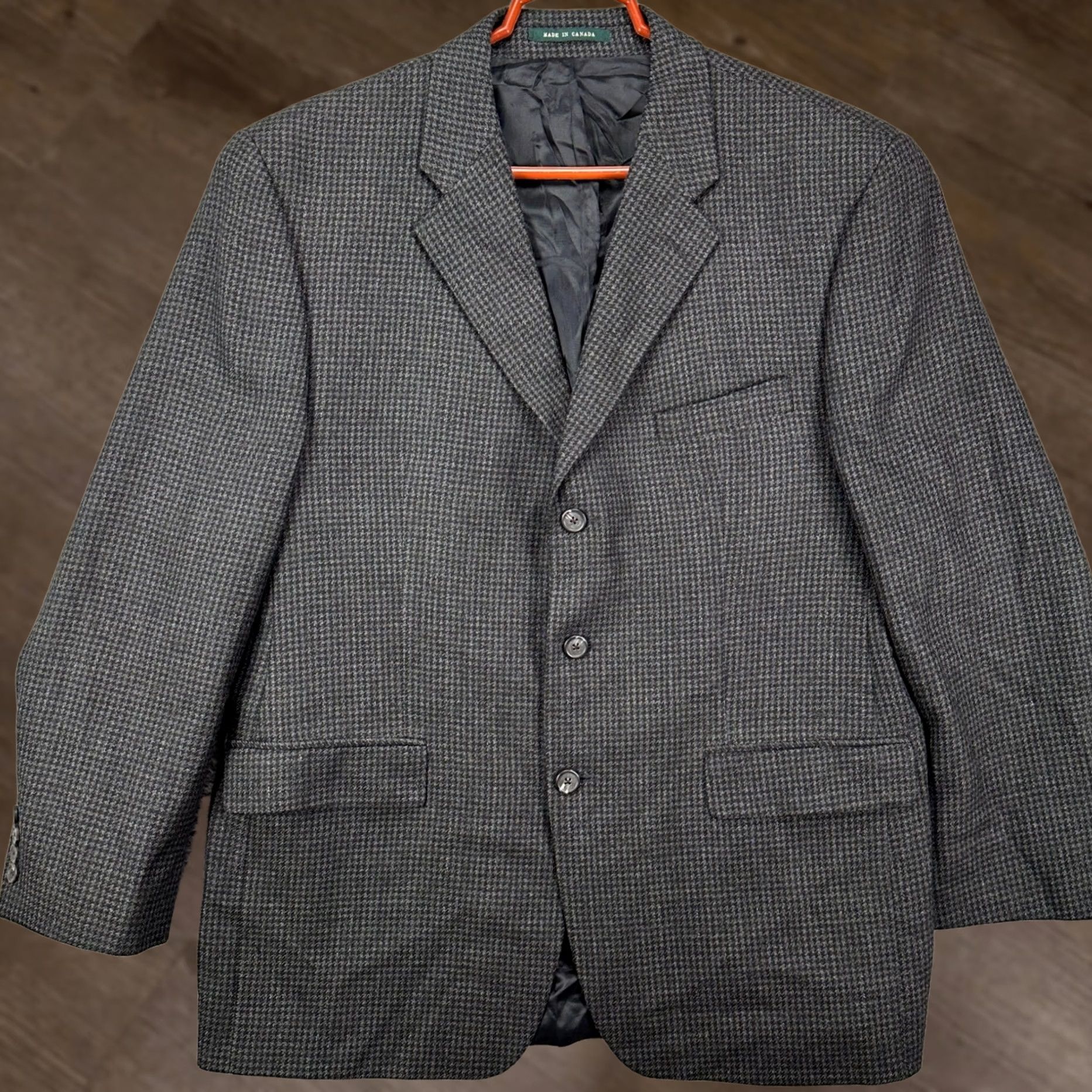 Ralph Lauren LAUREN RALPH LAUREN Blazer Sport Coat Men 44R Black Gray Houndstooth Lambswool Blazer Sport Coat Mens 44R Black Houndstooth Size 44R - 1 Thumbnail