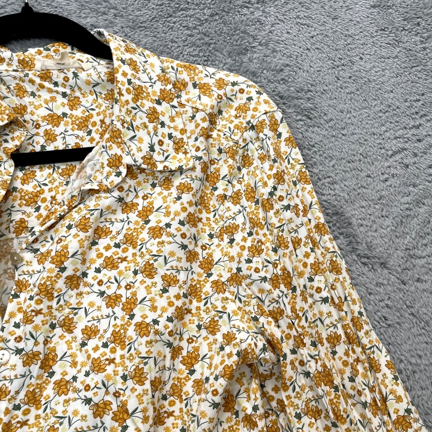 Vintage Jane And Delancey Shirt Womens M Beige Floral Roll Tab Sleeve Button Up Size M / US 6-8 / IT 42-44 - 7 Thumbnail