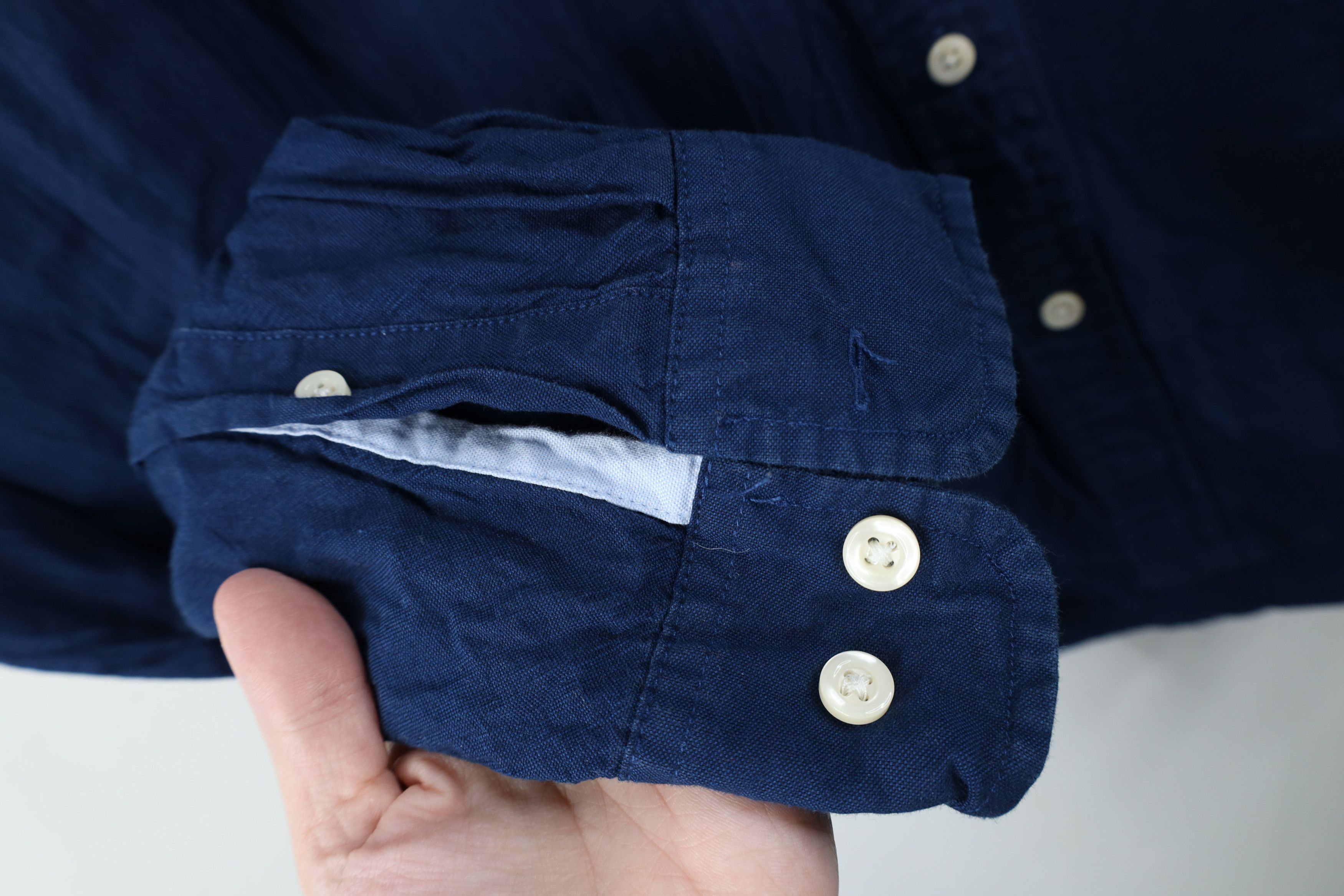 Tommy Hilfiger Vintage Tommy Hilfiger University of Michigan Button Shirt Size US M / EU 48-50 / 2 - 5 Thumbnail