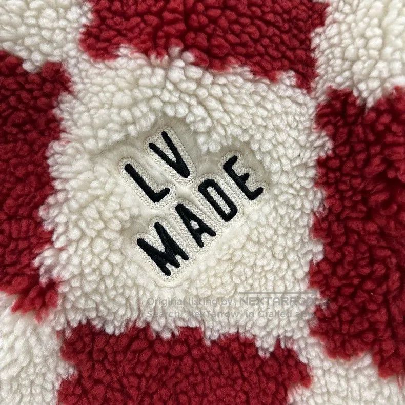 Louis Vuitton Louis Vuitton White and red checkerboard teddy jacket Size US M / EU 48-50 / 2 - 3 Thumbnail