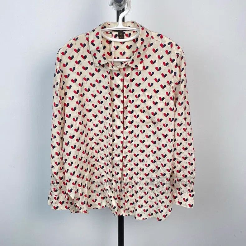 Louis Vuitton Louis Vuitton Silk Shirt Size XS / US 0-2 / IT 36-38 - 1 Thumbnail
