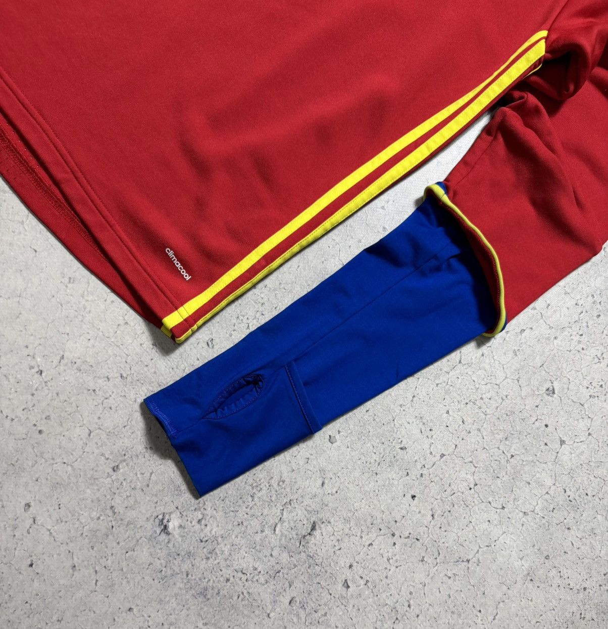 Adidas Adidas Spain National Team Soccer Jersey Sweatshirt Size US S / EU 44-46 / 1 - 3 Thumbnail