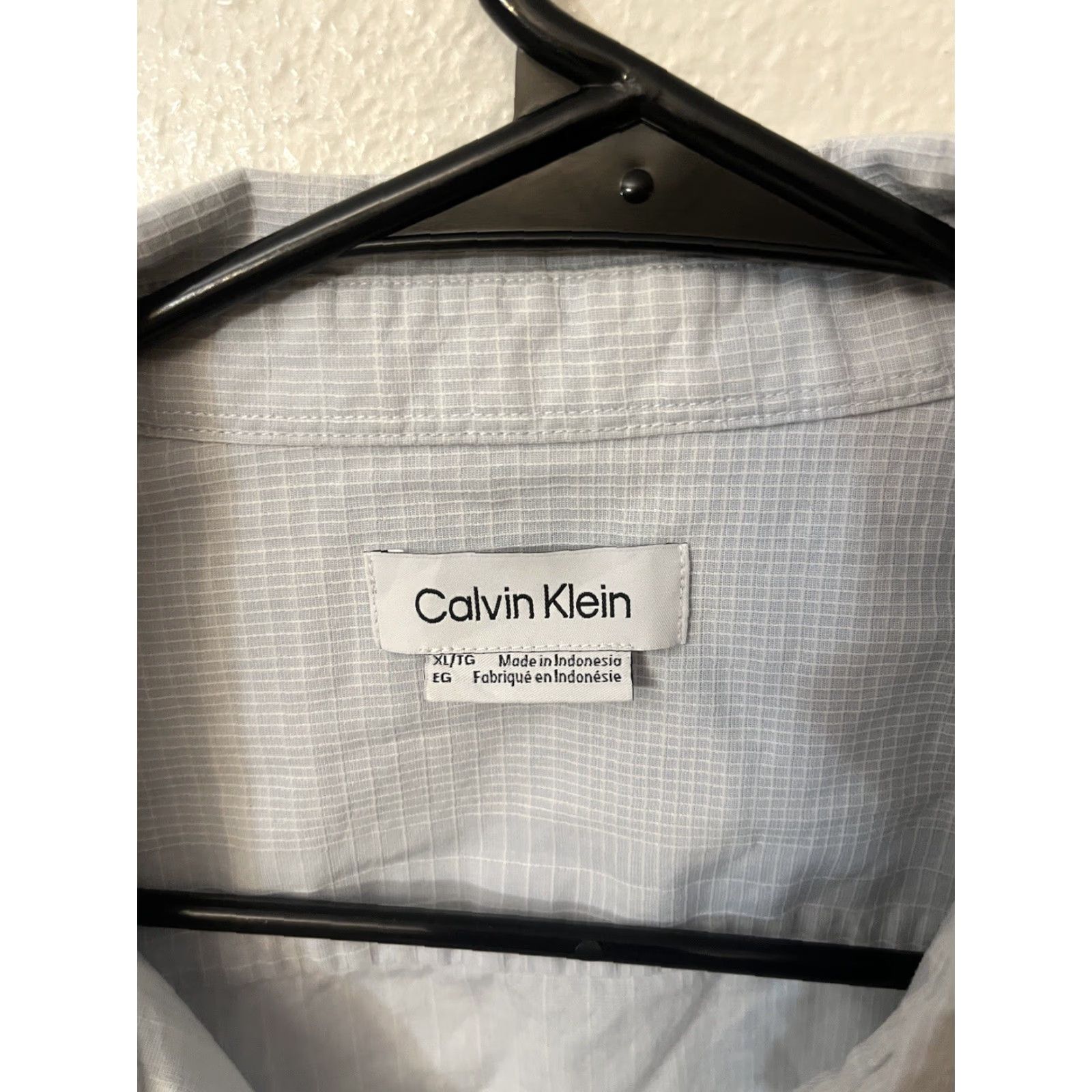 Calvin Klein Calvin Klein Mens XL Button Up L/S Shirt 100% Cotton Gray Plaid White Size US XL / EU 56 / 4 - 2 Thumbnail