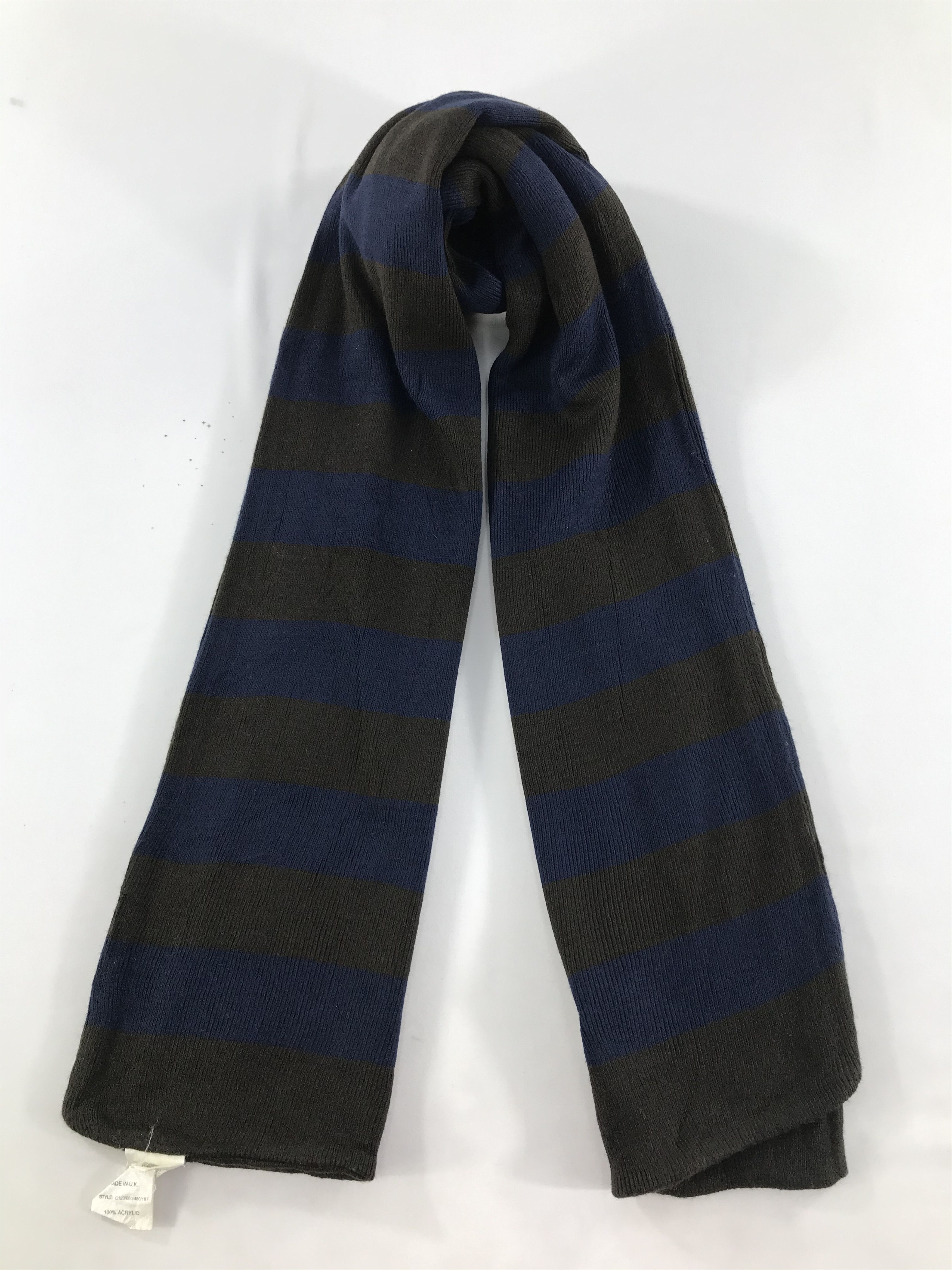 Fred Perry Vintage Fred Perry Scarf/Muffler/Neckwear MF1012 Size ONE SIZE - 1 Thumbnail