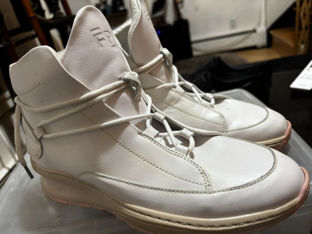 Filling Pieces Be Taller! RARE VINTAGE med-top BABY PINK SOLES! Size US 9 / IT 39 - 1 Thumbnail