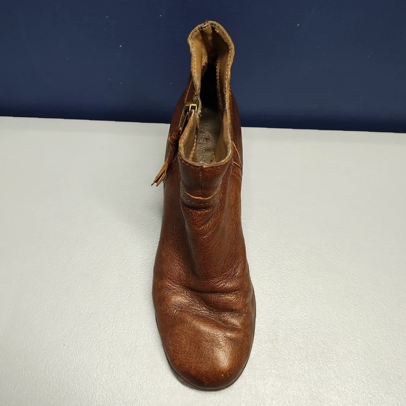 Vintage Acrobatic Ankle Boots Womens 7M Brown Leather Round Toe Block Heels Side Zip Size US 7 / IT 37 - 5 Thumbnail