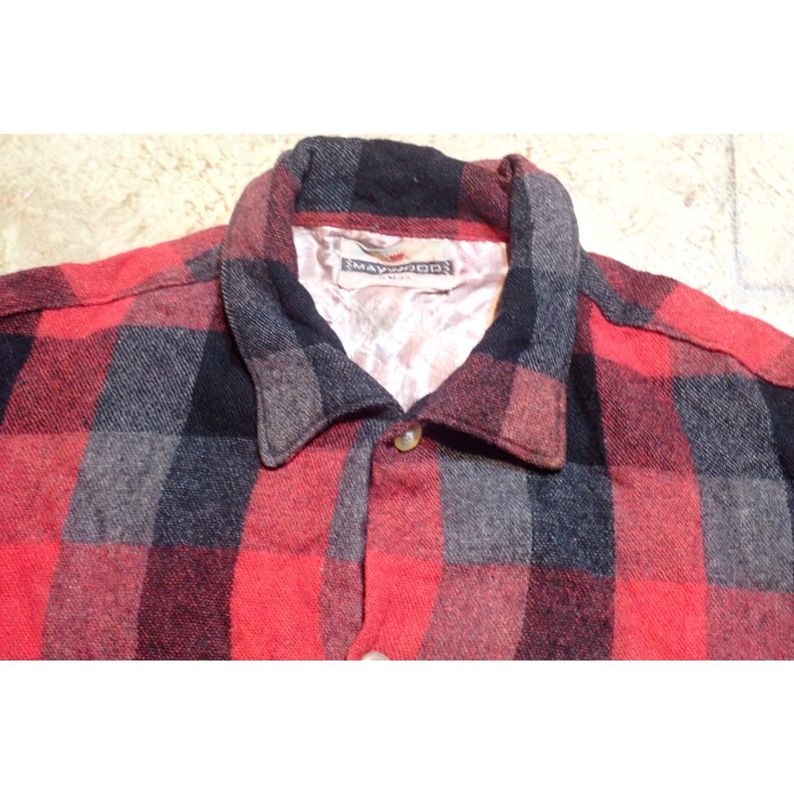 Vintage VINTAGE Maywoods Shirt M Men Wool Flannel Red Black Plaid 50s 60s Workwear Pockets Button-Up Wool or Wool blend Vintage 1950s 1960s Mens Size US M / EU 48-50 / 2 - 6 Thumbnail