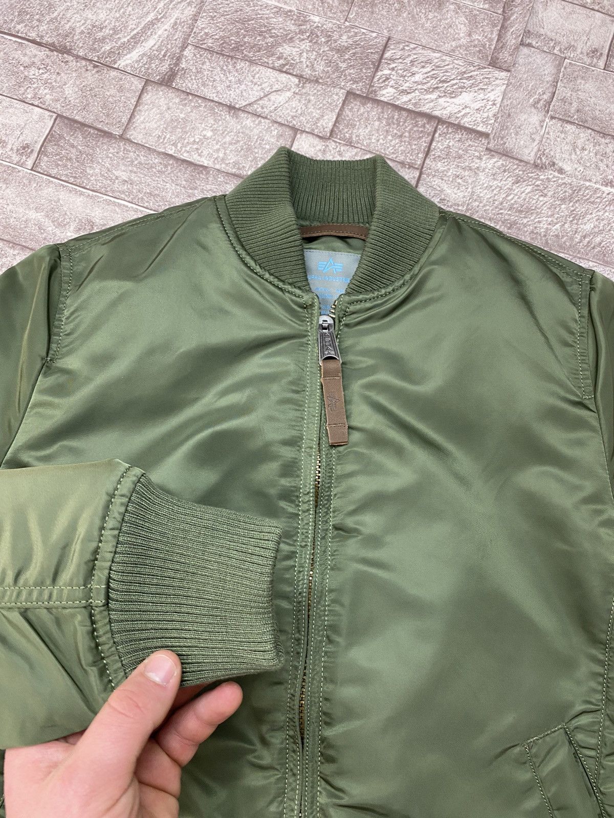 Alpha Industries × Vintage Olive Alpha Industries Bomber Jacket Khaki Size US S / EU 44-46 / 1 - 10 Thumbnail