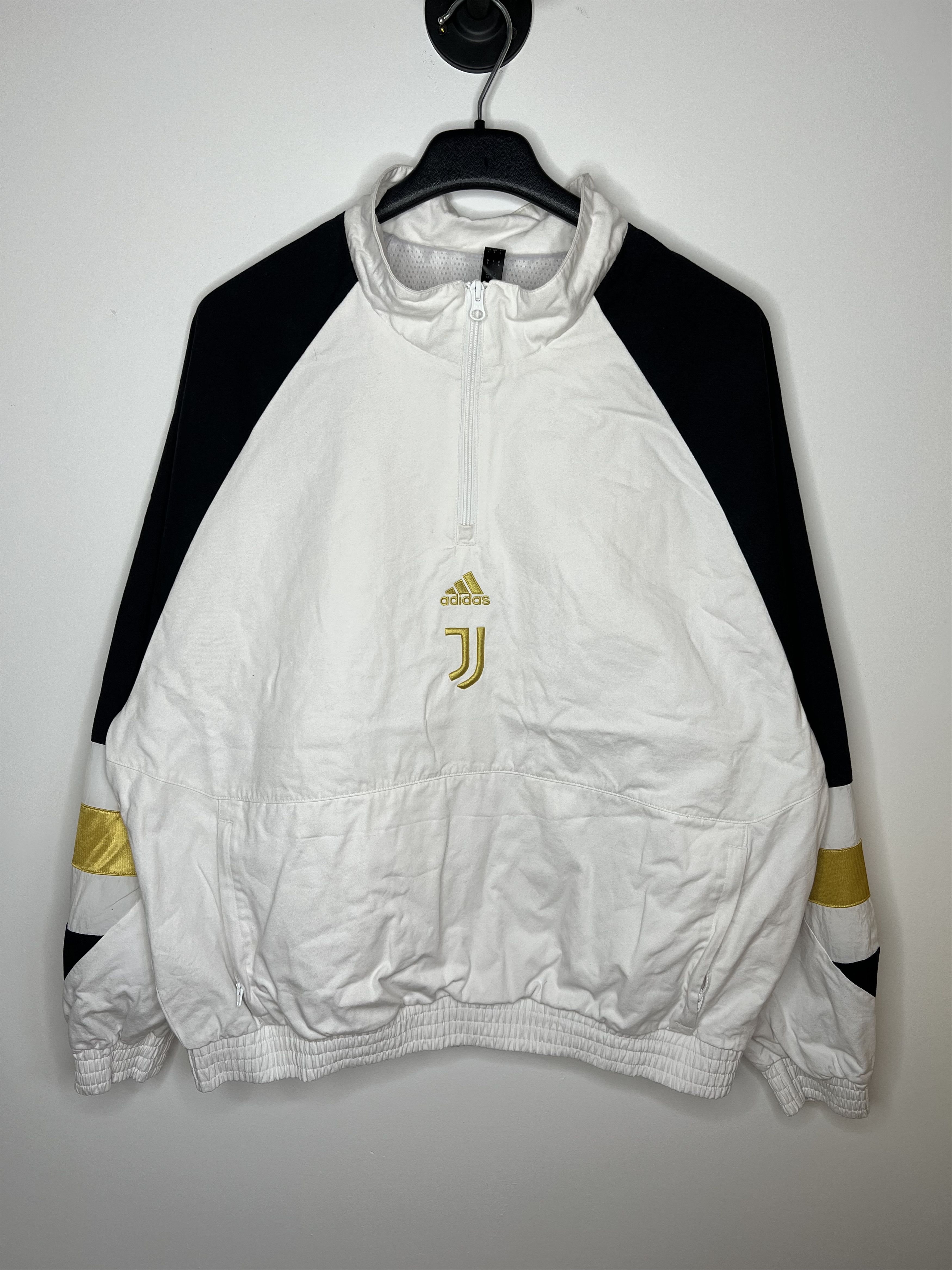 NHL JUVENTUS 2023 TRAINING ICON JACKET ANORAK FOOTBALL SOCCER Size US M / EU 48-50 / 2 - 1 Thumbnail