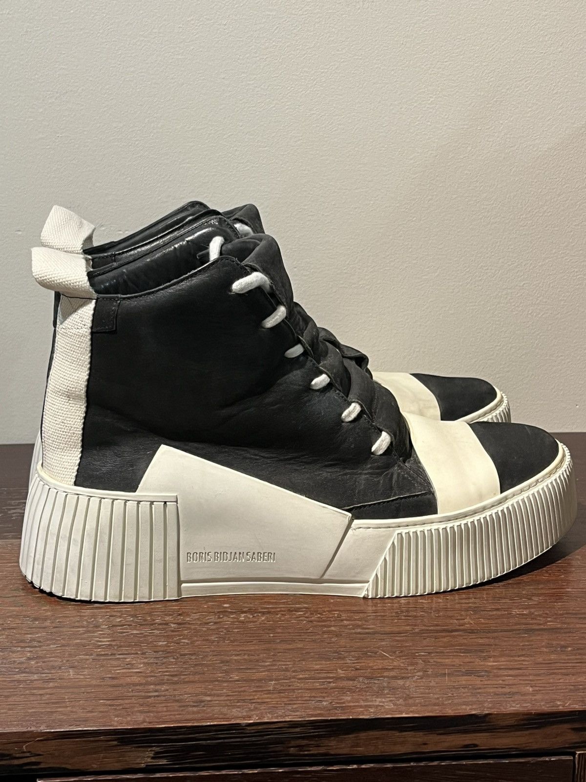 Boris Bidjan Saberi Boris Bidjan Saberi Bamba Size US 9 / EU 42 - 4 Thumbnail