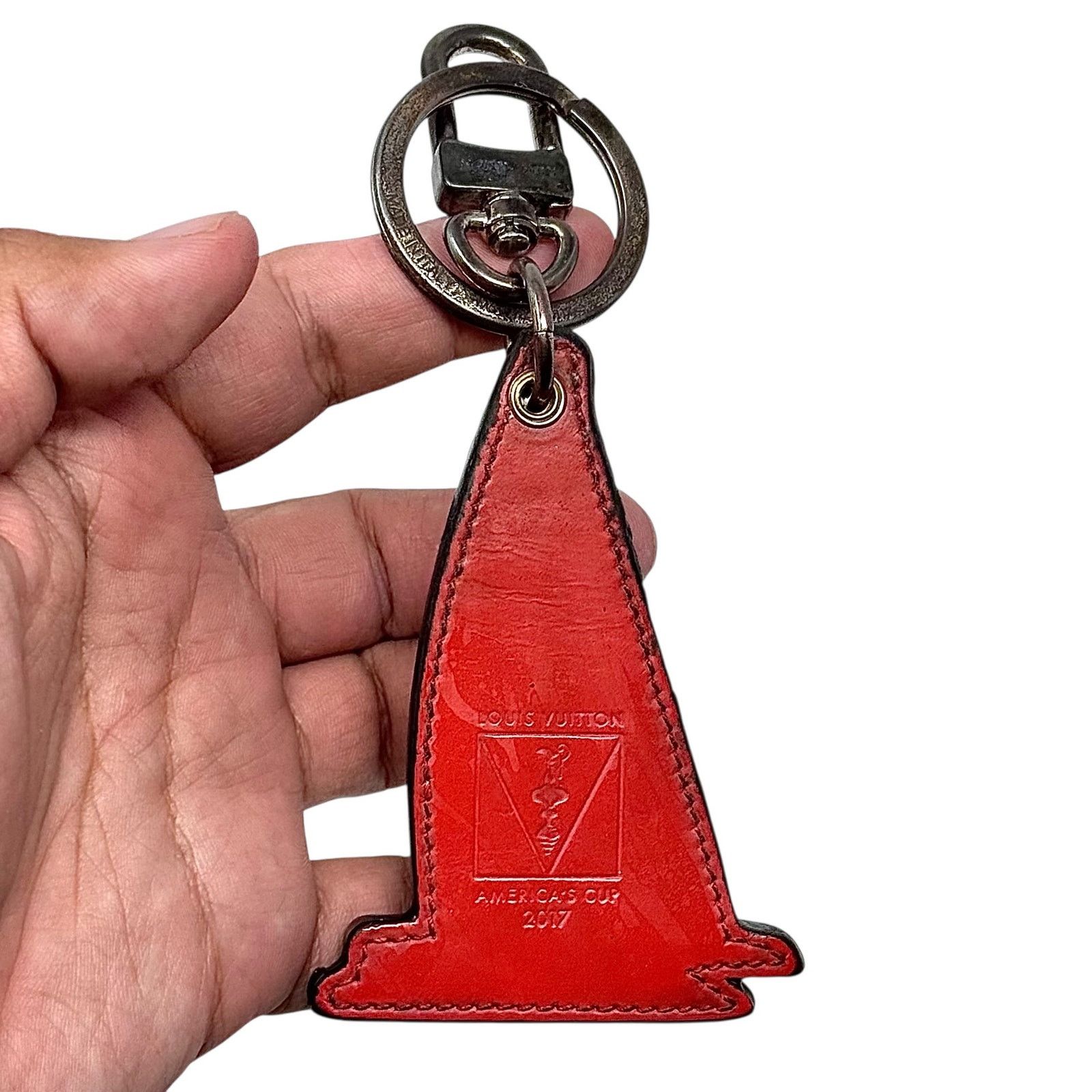 Louis Vuitton Louis Vuitton Boat Keychain Size ONE SIZE - 3 Thumbnail