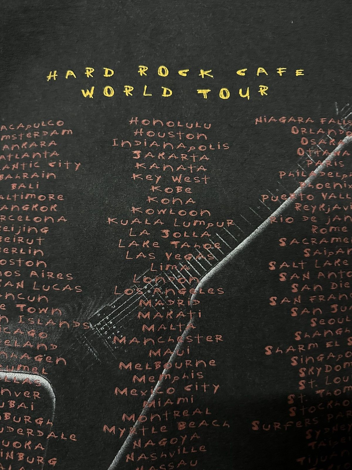 Band Tees × Hard Rock Cafe × Vintage Vintage 90s HRC World Tour Faded Tee Size US L / EU 52-54 / 3 - 5 Thumbnail