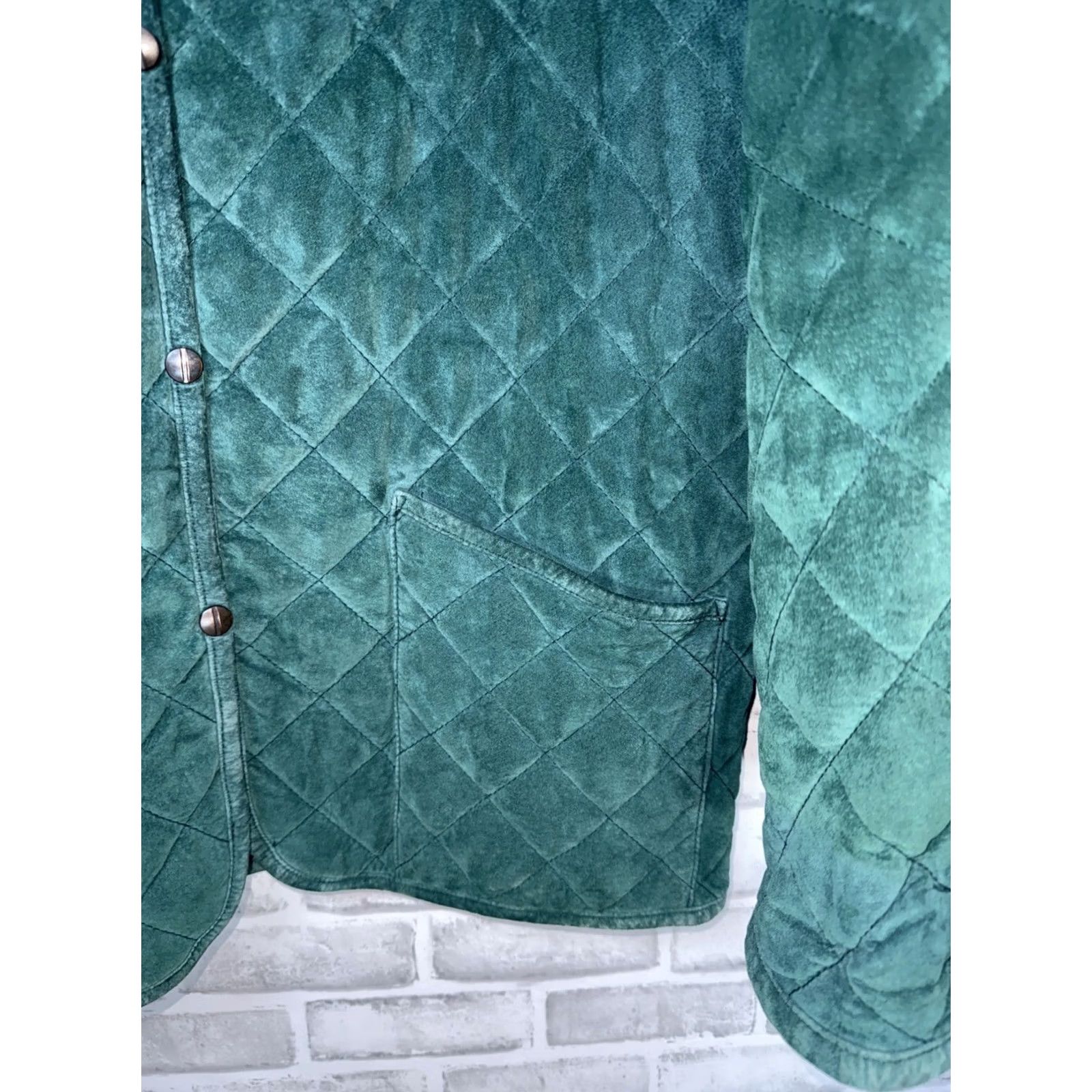 Vintage VINTAGE BUSHWACKER USA Quilted Green Pig Suede Snap Button Jacket Womens M Size M / US 6-8 / IT 42-44 - 4 Thumbnail