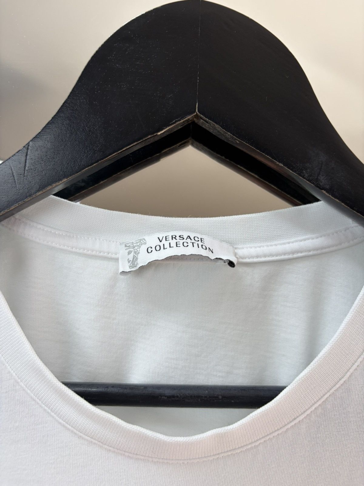 Versace Versace Medusa Logo T-Shirt White Minimal Luxury Vintage Tee Size US M / EU 48-50 / 2 - 9 Thumbnail