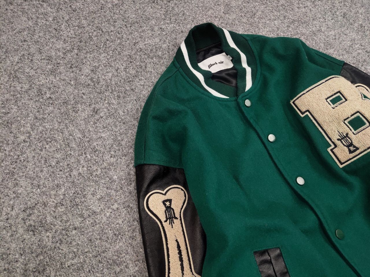 Japanese Brand Vintage Bones Japan Skeleton Letterman Varsity Bomber Jacket Size US S / EU 44-46 / 1 - 7 Thumbnail