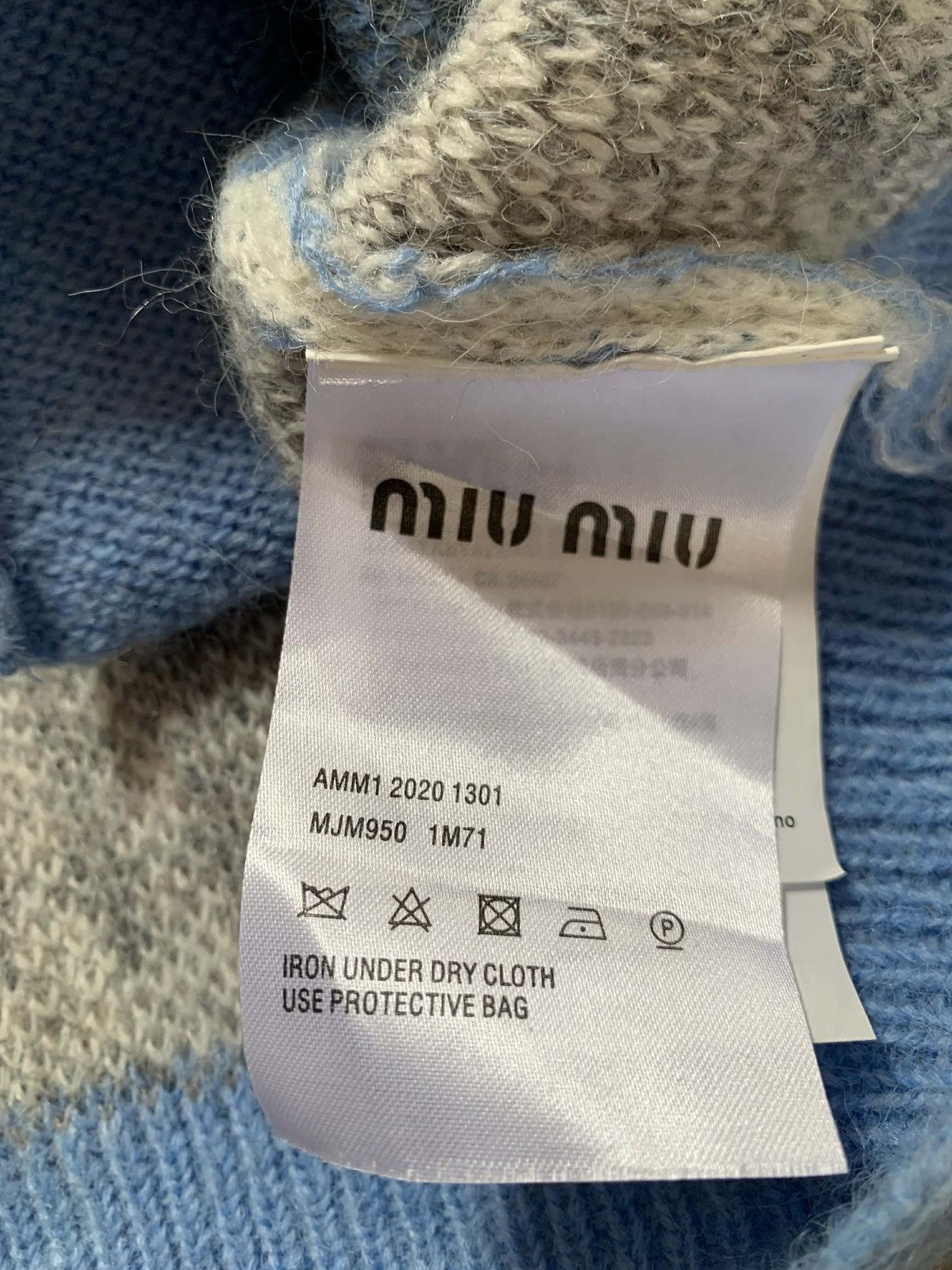 Miu Miu Miu Miu Mohair Intarsia-Logo Cardigan Size M / US 6-8 / IT 42-44 - 6 Thumbnail