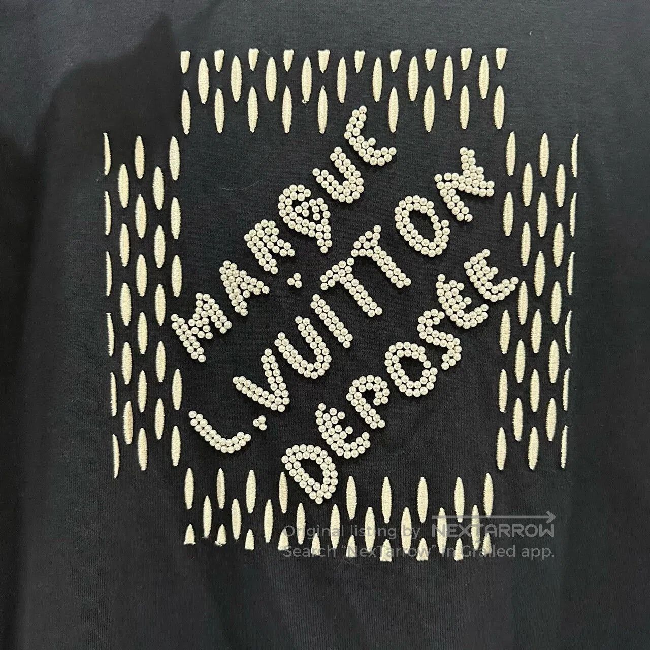 Louis Vuitton Louis Vuitton x Pharrell Beaded Logo Tee. Size US XXL / EU 58 / 5 - 6 Thumbnail