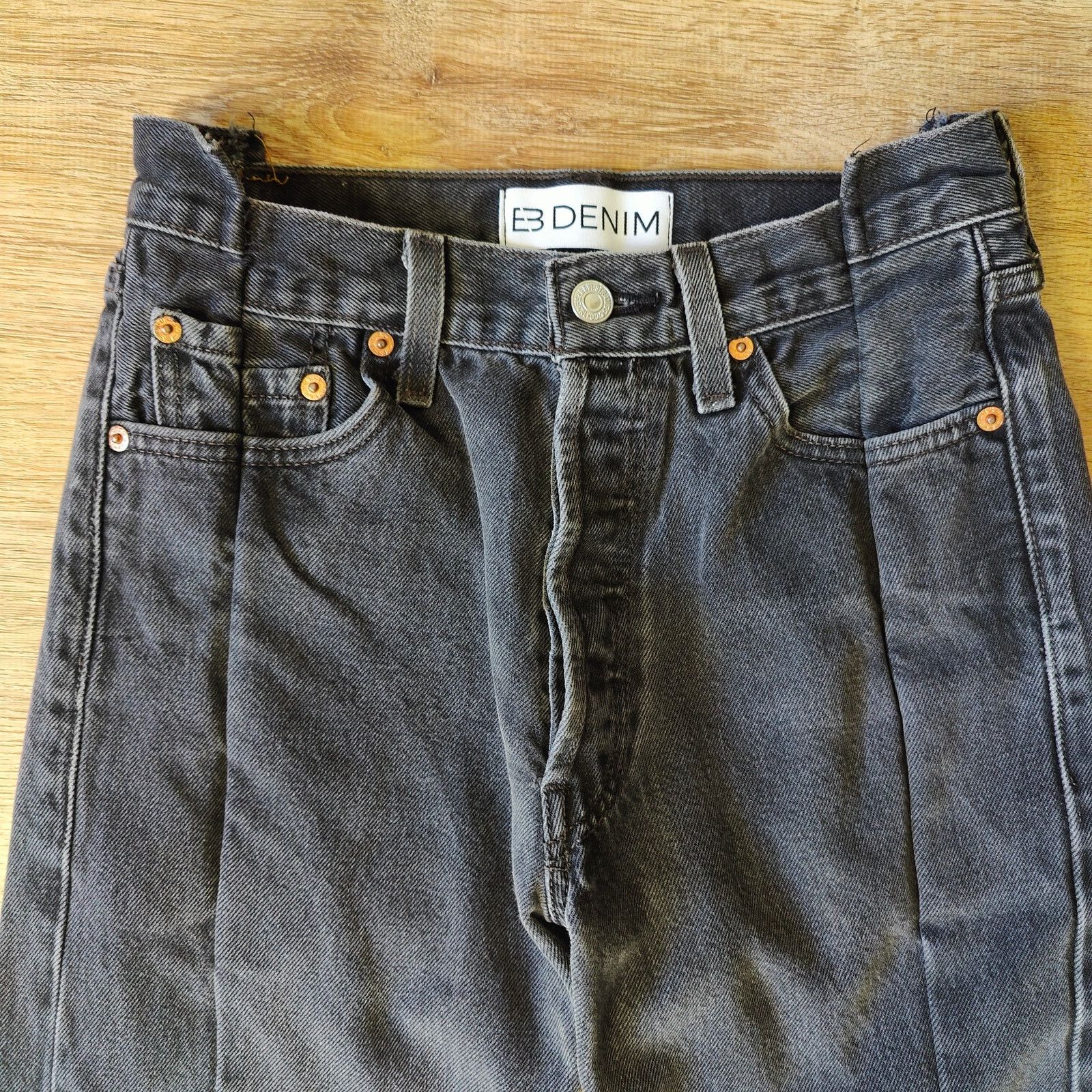 EB Denim EB Denim OG Reworked Levi's Womens 26 Gray Wash Size 26" / US 2 / IT 38 - 4 Thumbnail